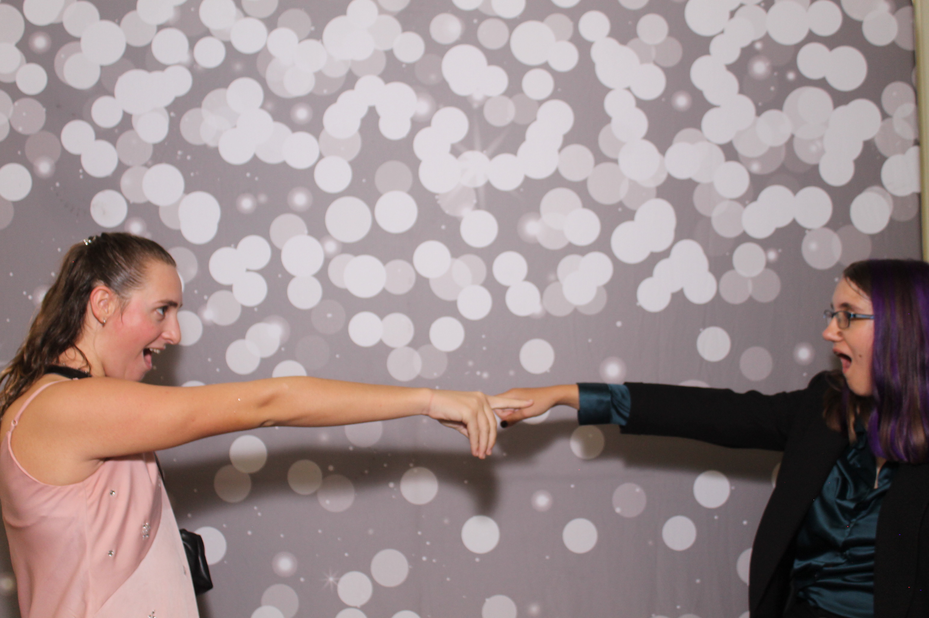 Walnut Hills Homecoming | View more photos from the event at gallery.photoboothcincy.com/u/PhotoBoothCincy/Walnut-Hills-Homecoming