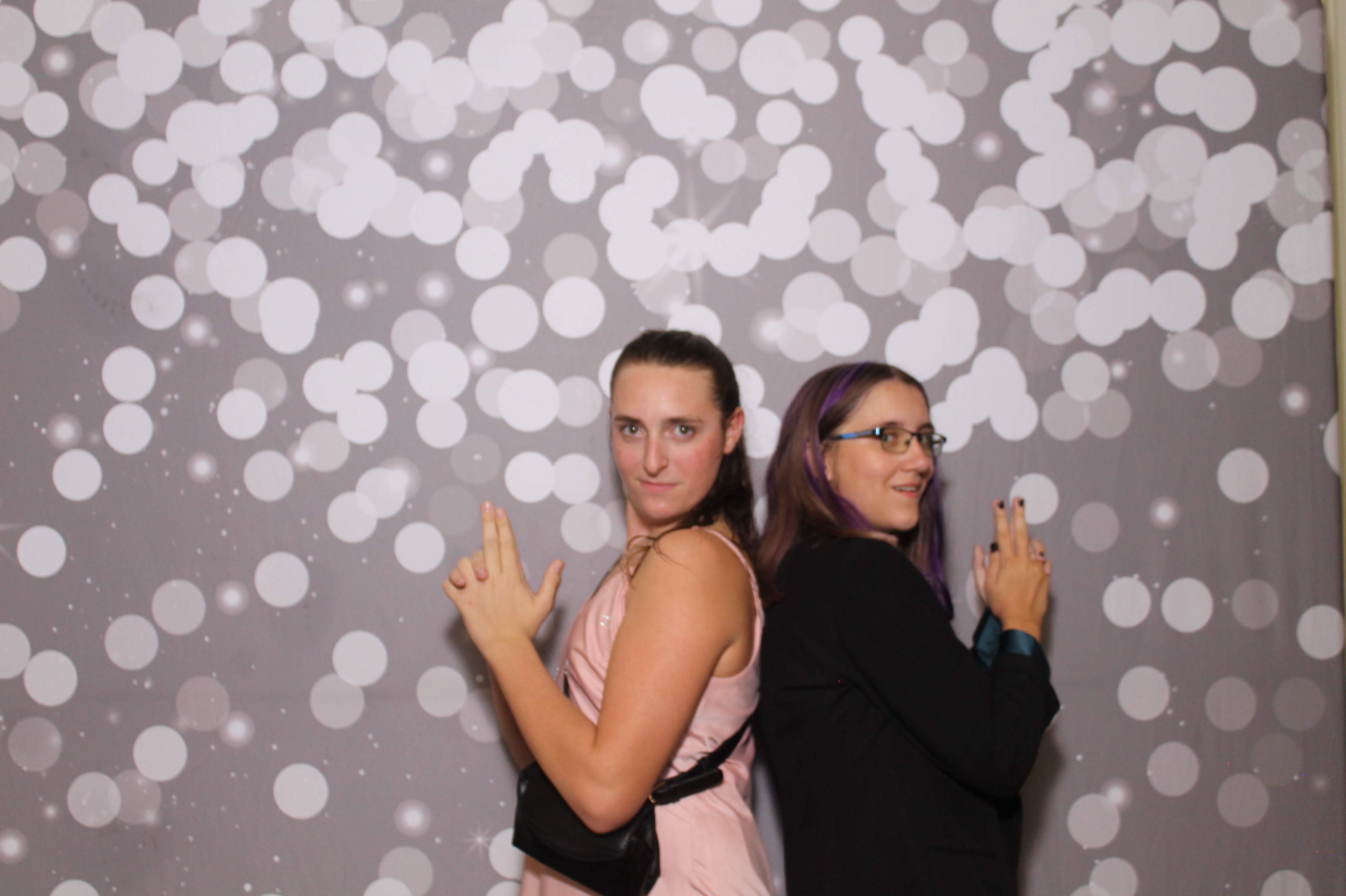 Walnut Hills Homecoming | View more photos from the event at gallery.photoboothcincy.com/u/PhotoBoothCincy/Walnut-Hills-Homecoming