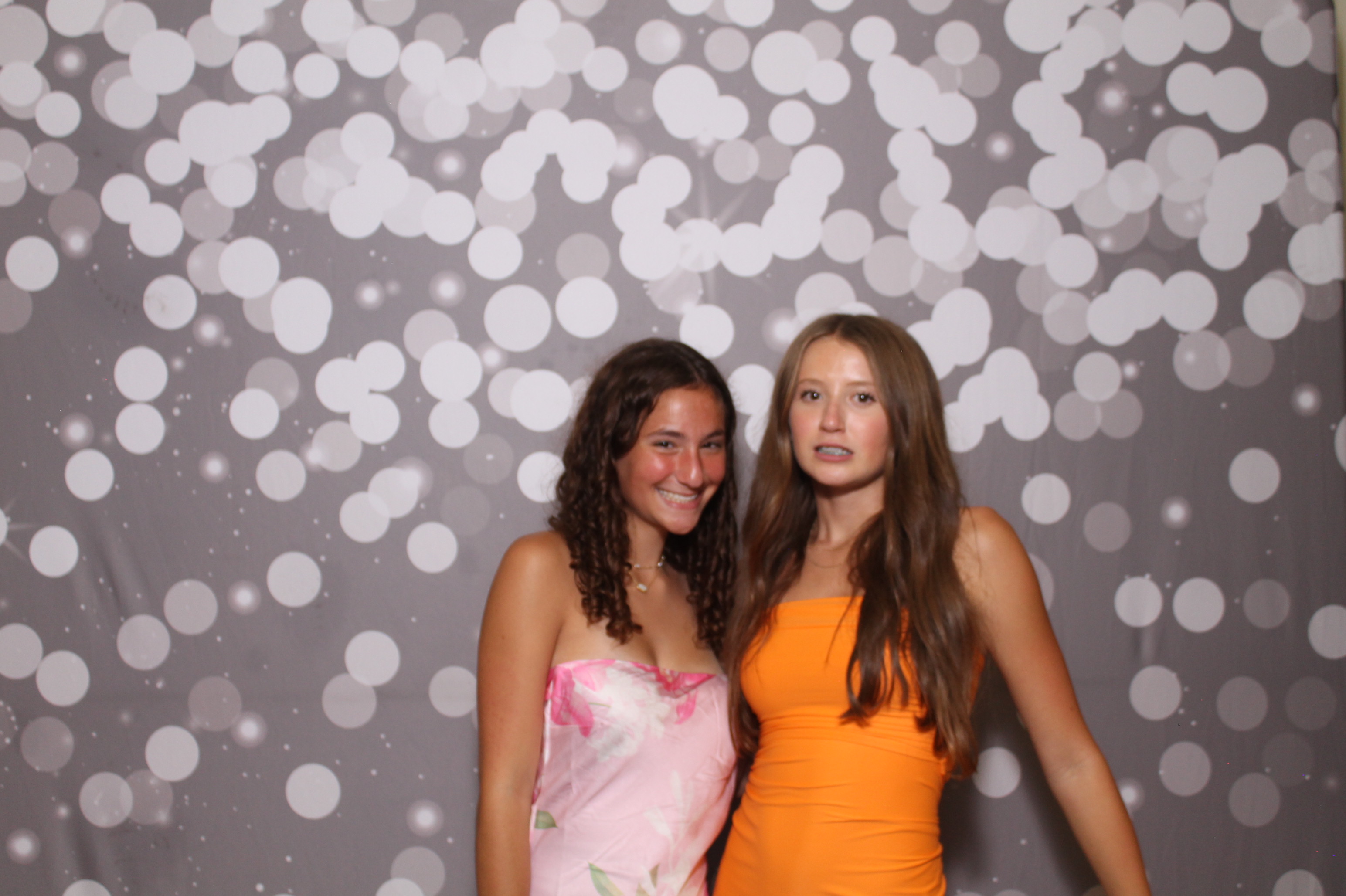 Walnut Hills Homecoming | View more photos from the event at gallery.photoboothcincy.com/u/PhotoBoothCincy/Walnut-Hills-Homecoming