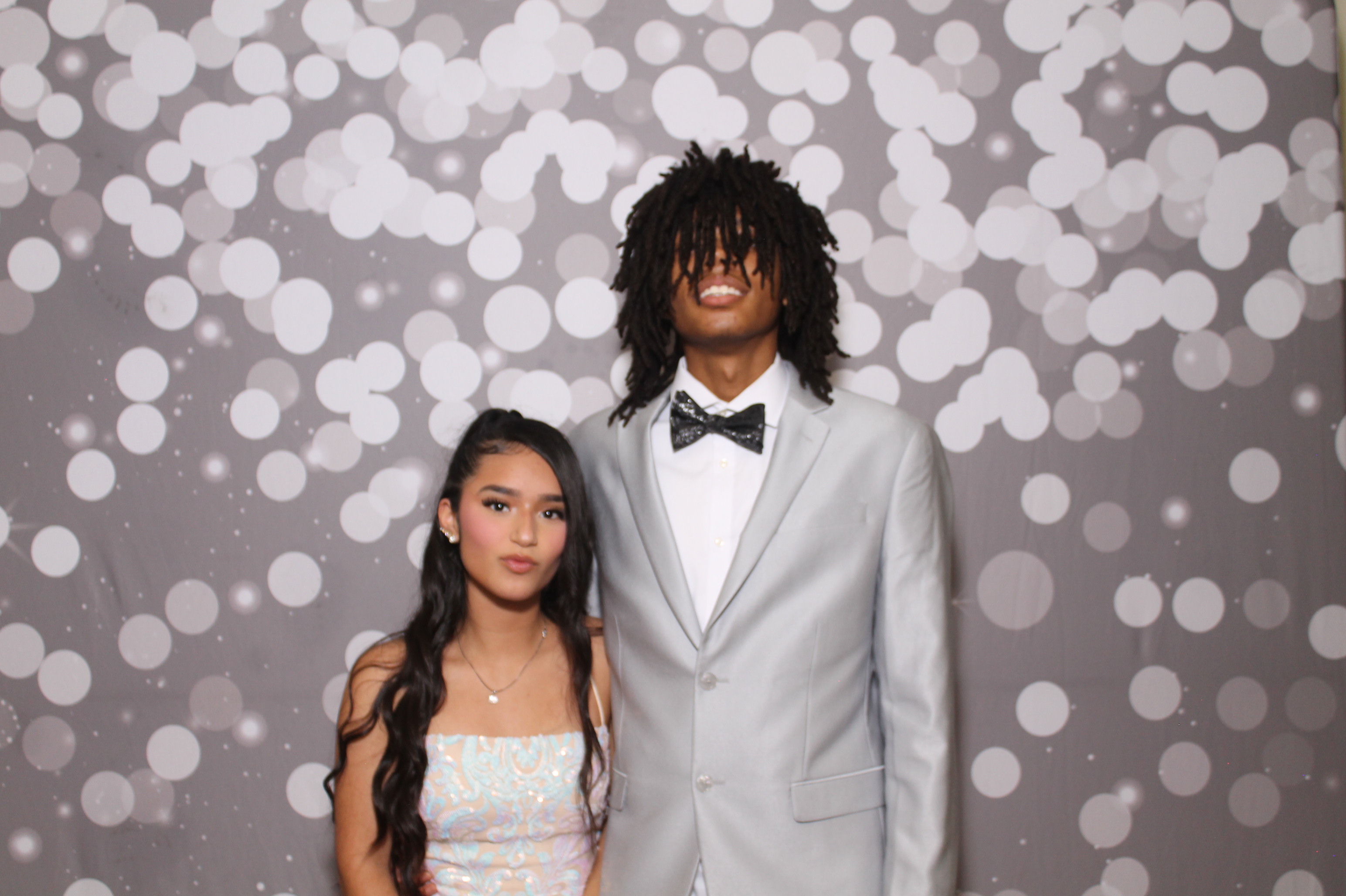 Walnut Hills Homecoming | View more photos from the event at gallery.photoboothcincy.com/u/PhotoBoothCincy/Walnut-Hills-Homecoming