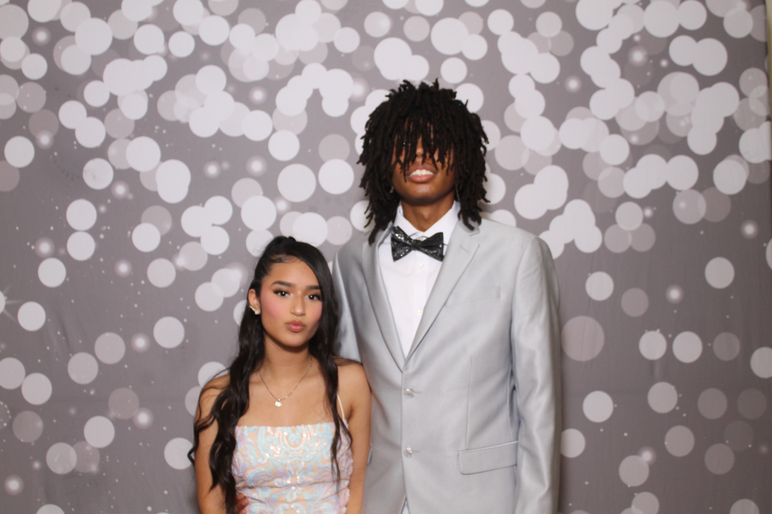 Walnut Hills Homecoming | View more photos from the event at gallery.photoboothcincy.com/u/PhotoBoothCincy/Walnut-Hills-Homecoming
