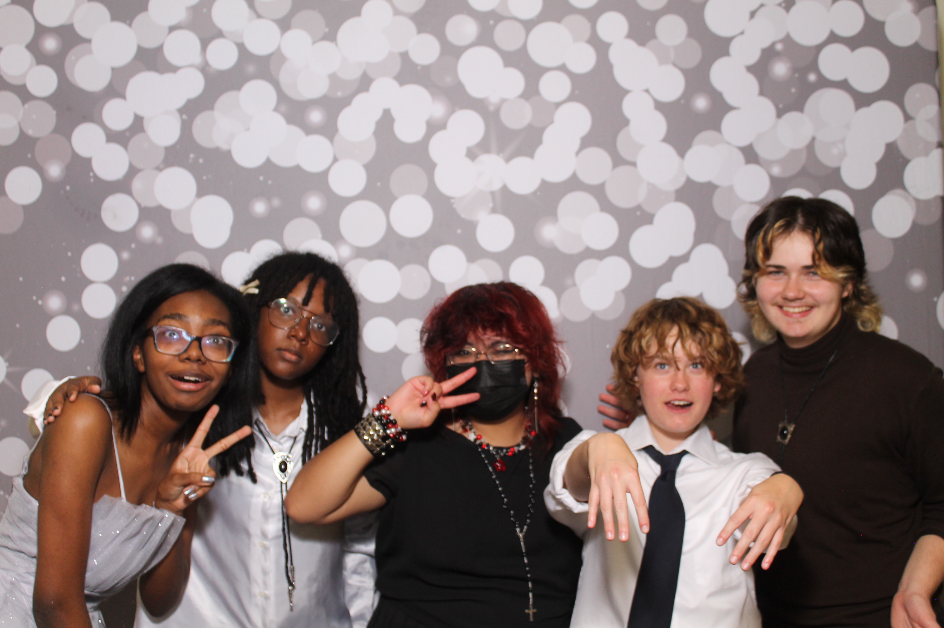 Walnut Hills Homecoming | View more photos from the event at gallery.photoboothcincy.com/u/PhotoBoothCincy/Walnut-Hills-Homecoming