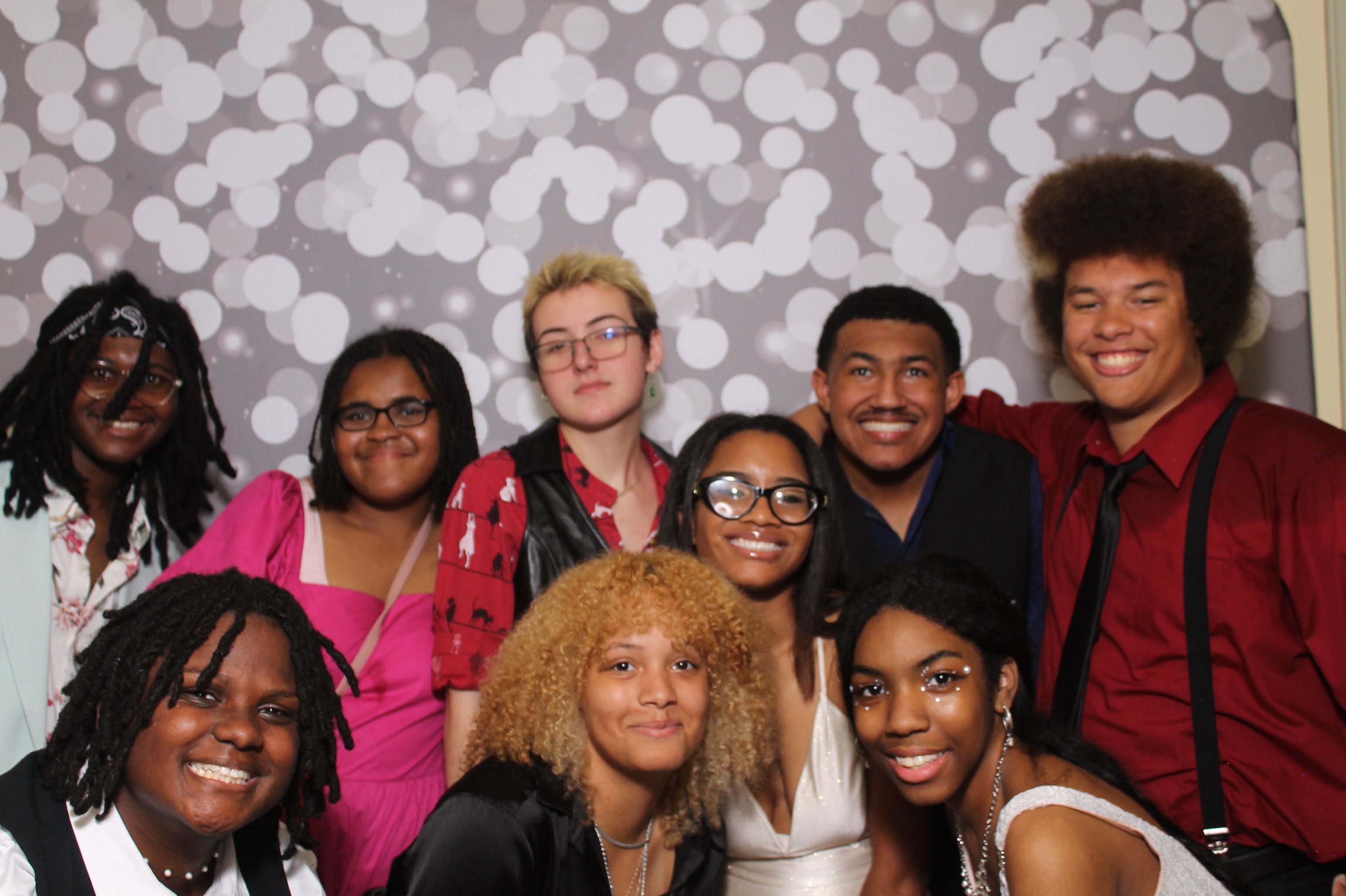 Walnut Hills Homecoming | View more photos from the event at gallery.photoboothcincy.com/u/PhotoBoothCincy/Walnut-Hills-Homecoming