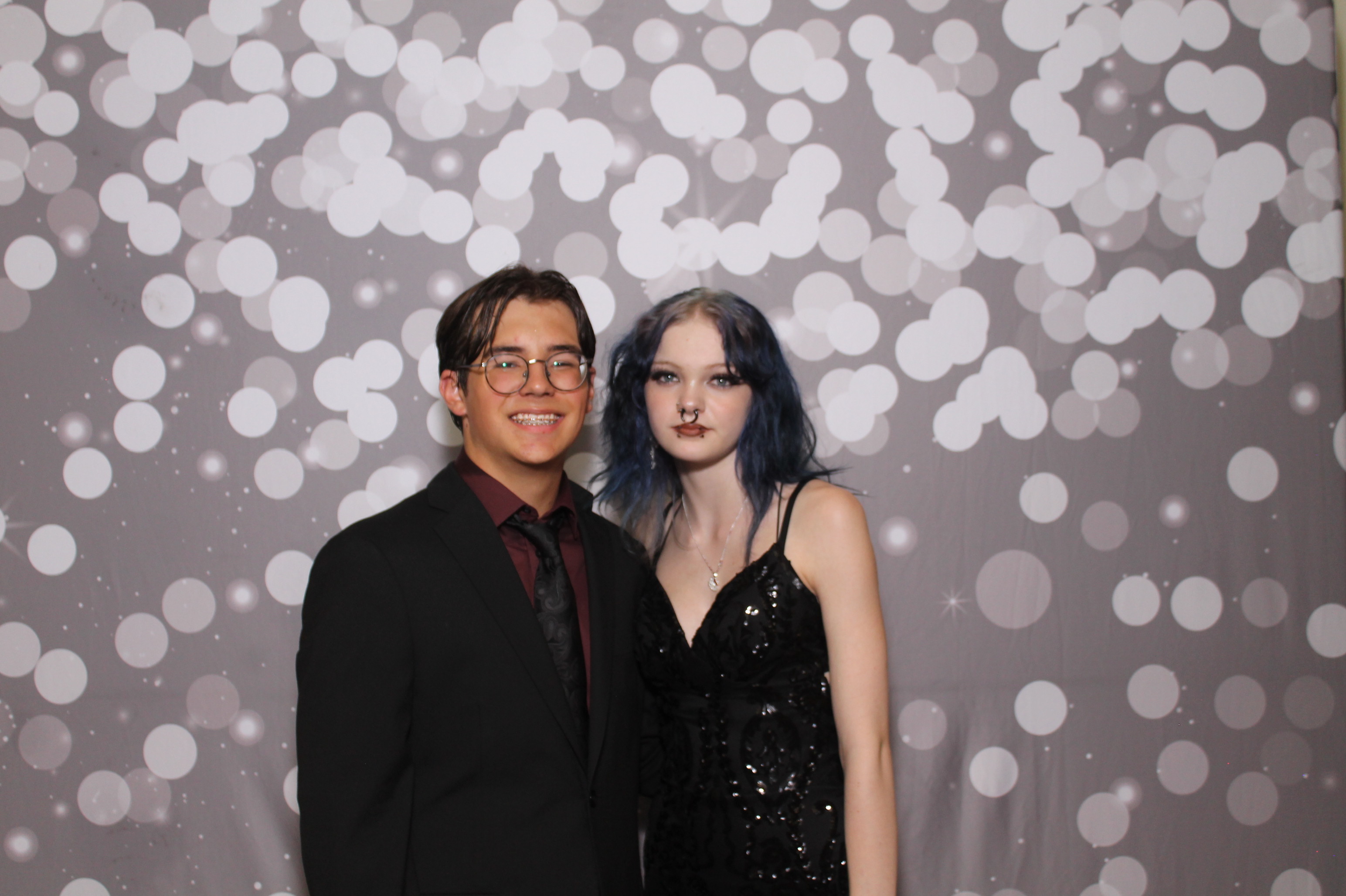 Walnut Hills Homecoming | View more photos from the event at gallery.photoboothcincy.com/u/PhotoBoothCincy/Walnut-Hills-Homecoming