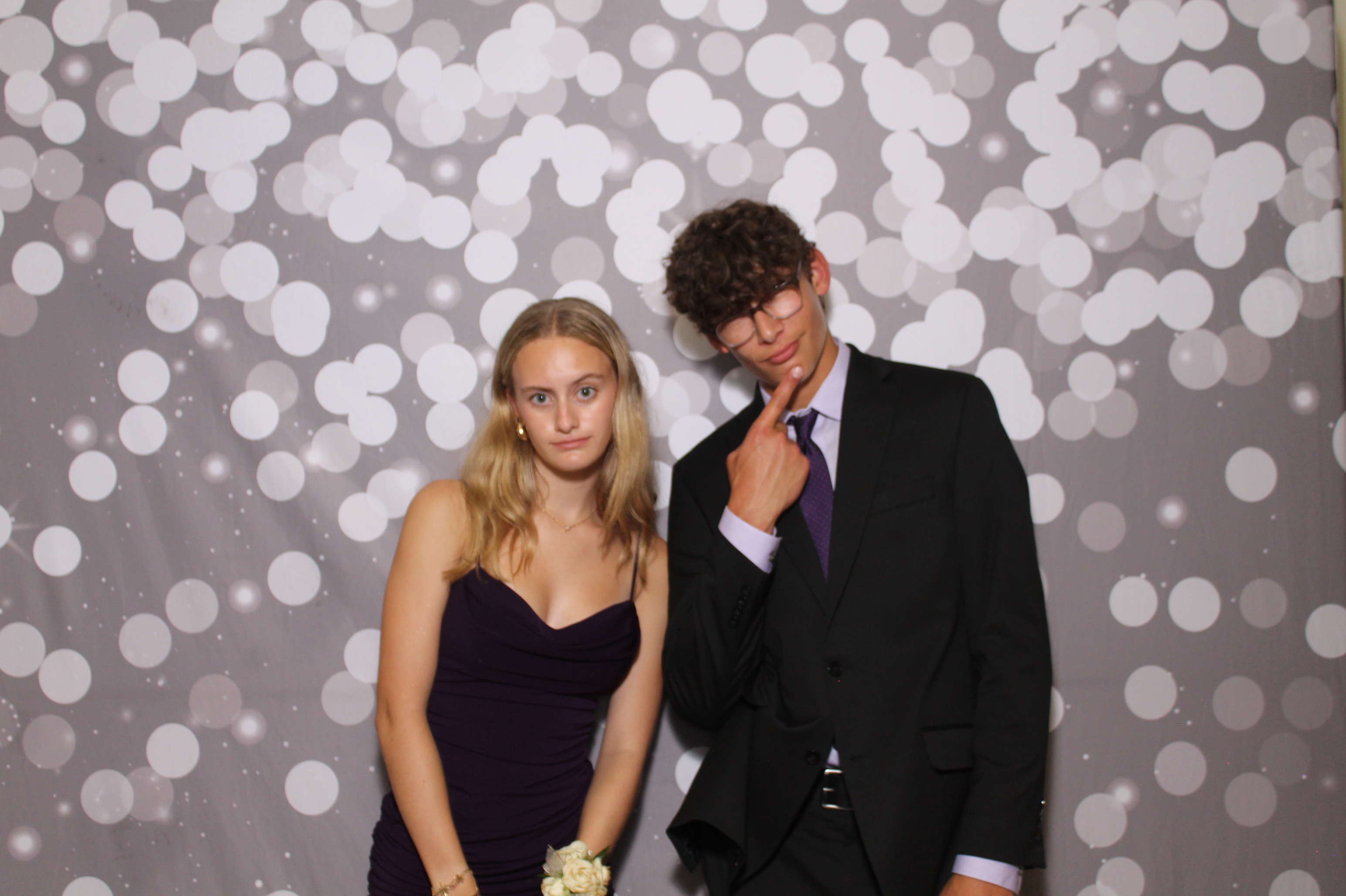 Walnut Hills Homecoming | View more photos from the event at gallery.photoboothcincy.com/u/PhotoBoothCincy/Walnut-Hills-Homecoming