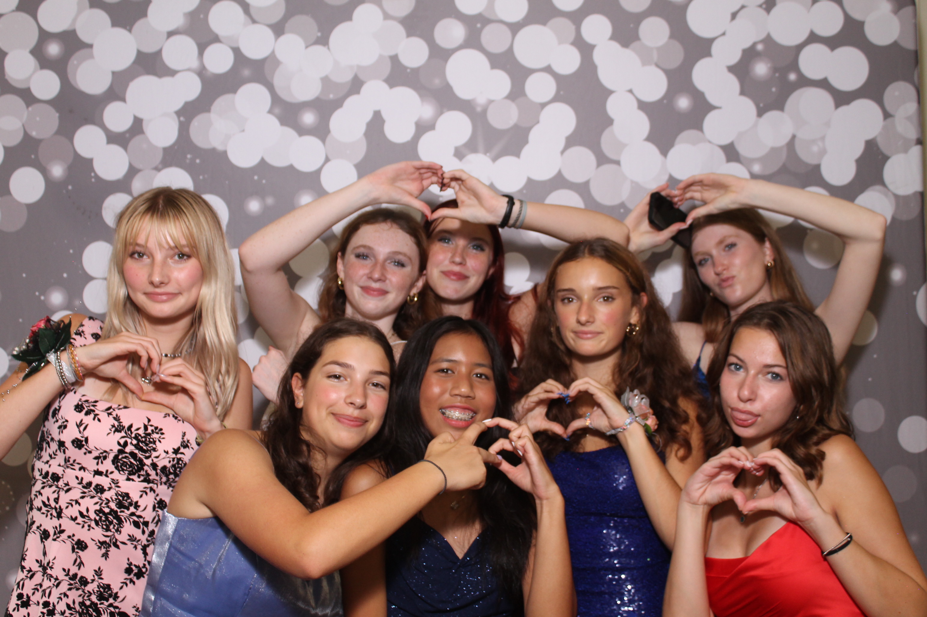 Walnut Hills Homecoming | View more photos from the event at gallery.photoboothcincy.com/u/PhotoBoothCincy/Walnut-Hills-Homecoming