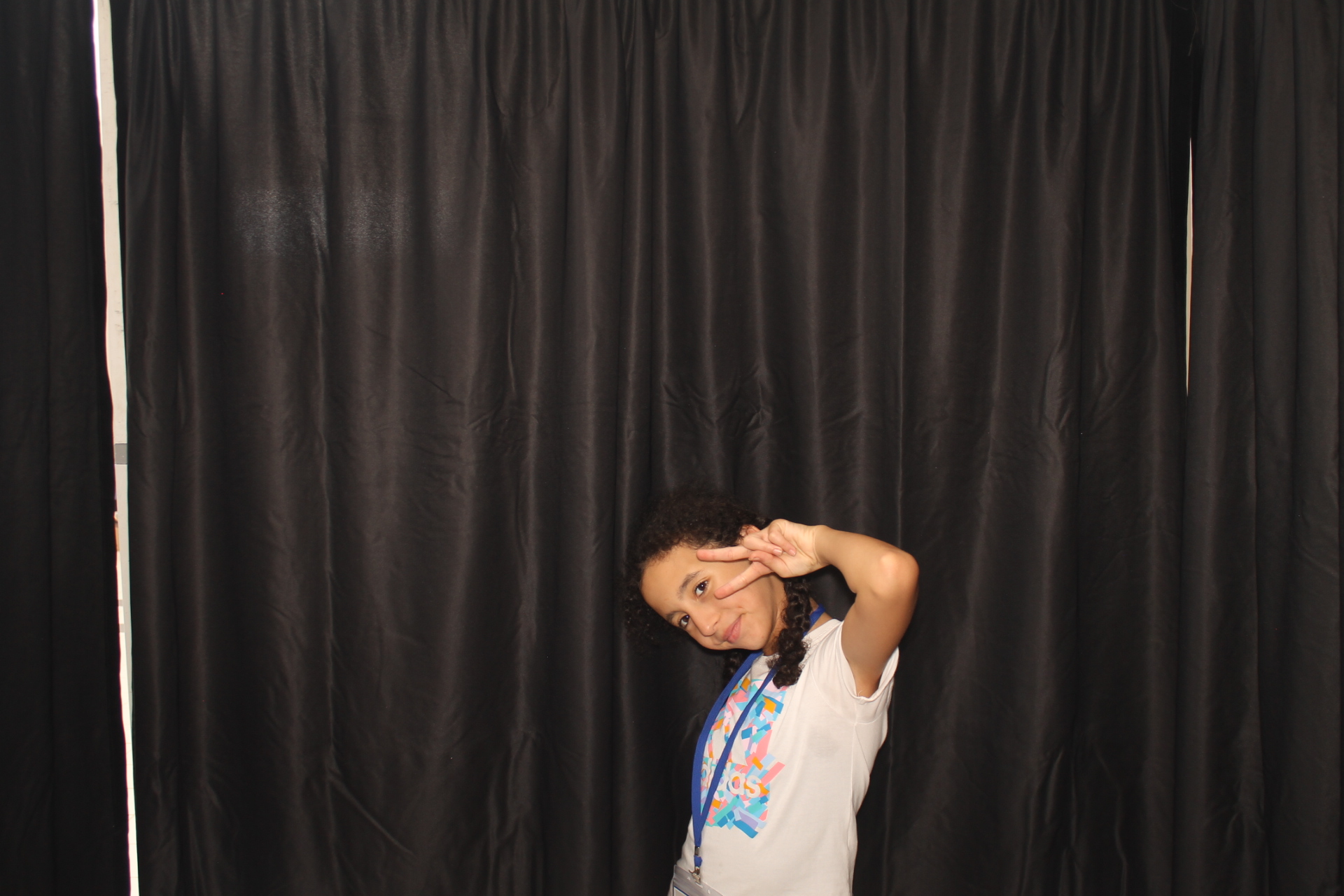 Youth Conference  | View more photos from the event at gallery.photoboothcincy.com/u/PhotoBoothCincy/Youth-Conference