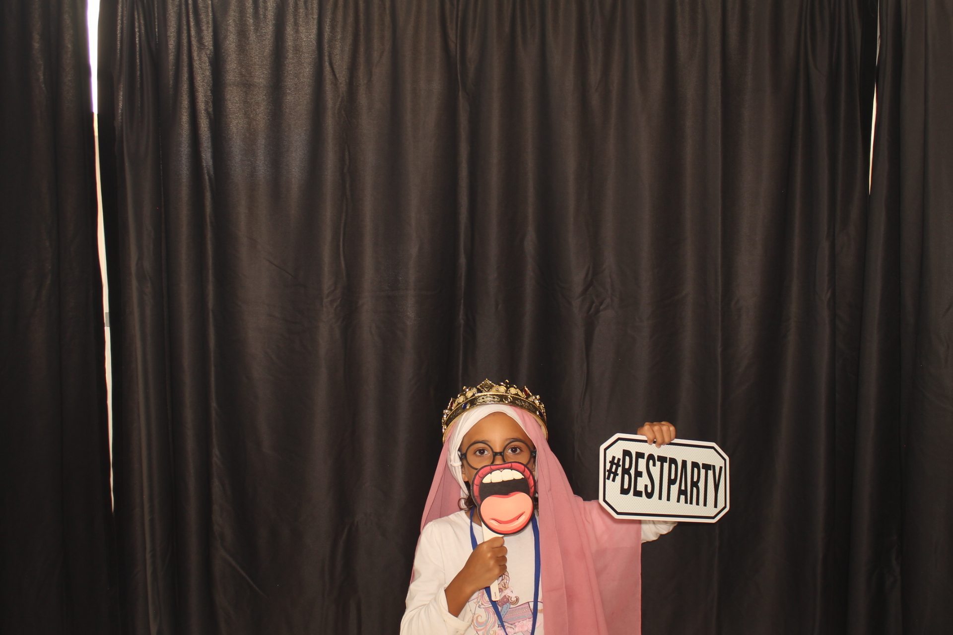 Youth Conference  | View more photos from the event at gallery.photoboothcincy.com/u/PhotoBoothCincy/Youth-Conference