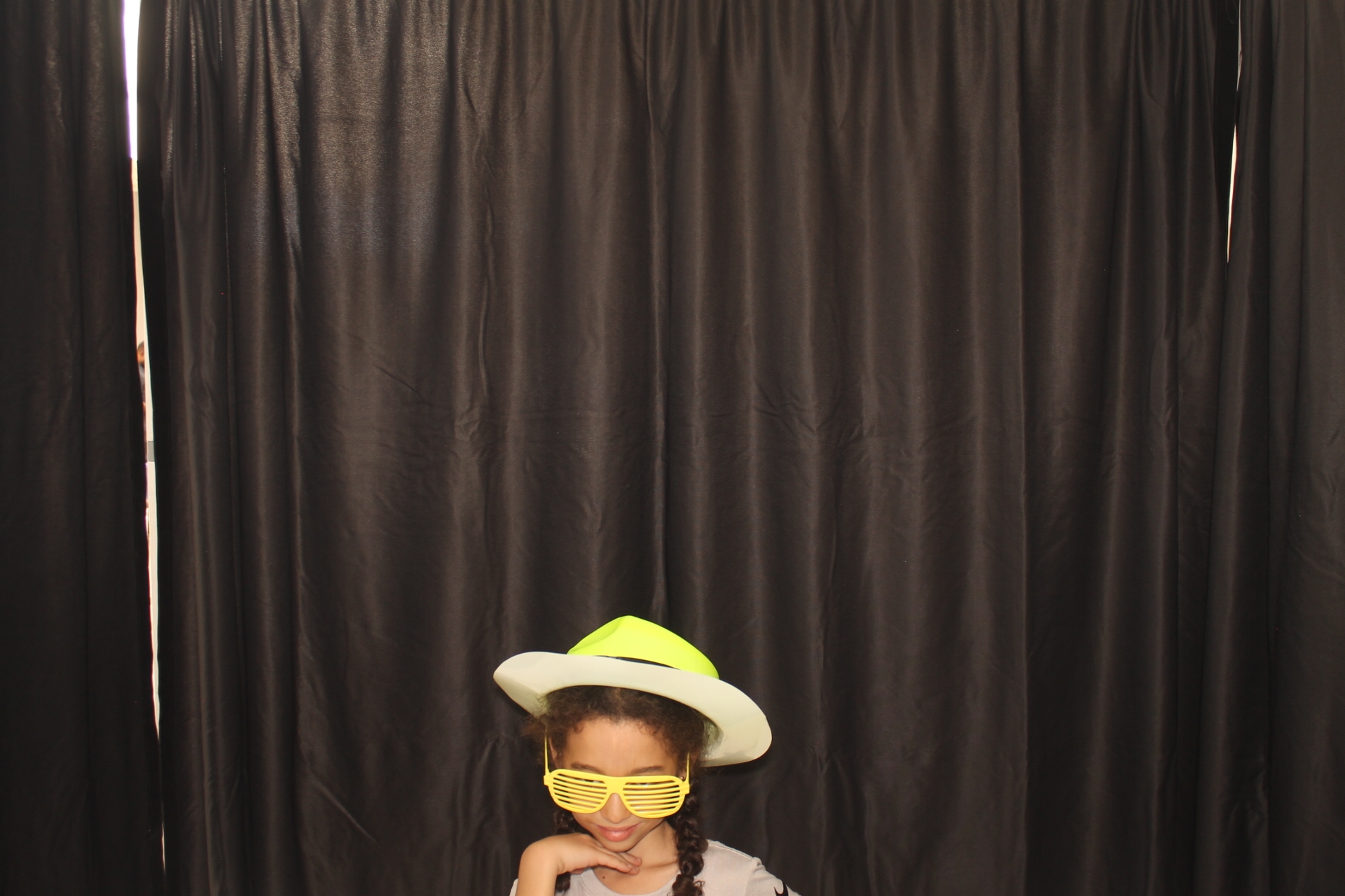 Youth Conference  | View more photos from the event at gallery.photoboothcincy.com/u/PhotoBoothCincy/Youth-Conference