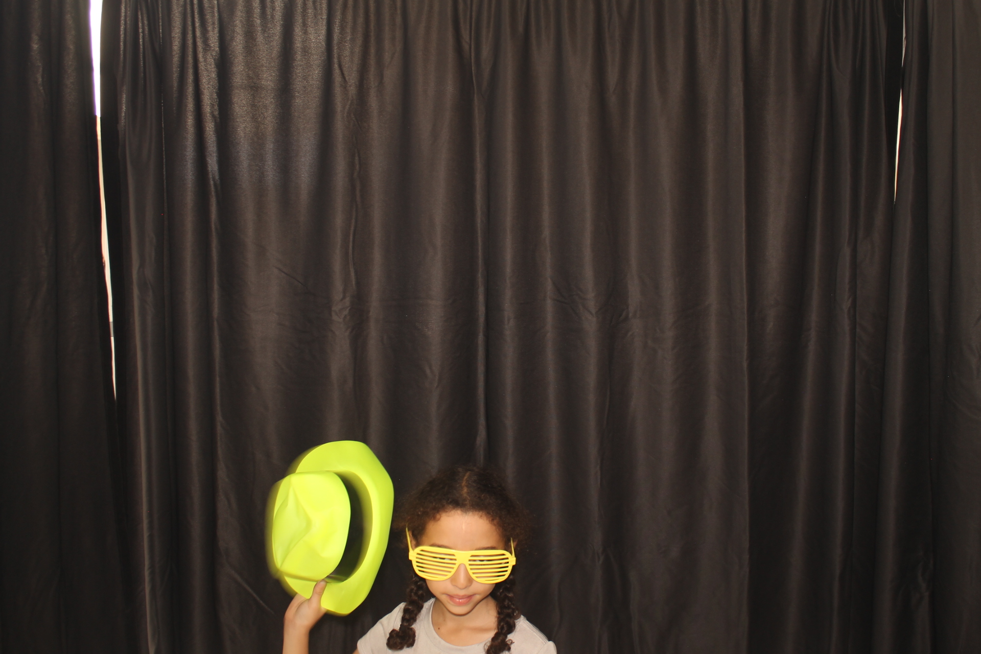 Youth Conference  | View more photos from the event at gallery.photoboothcincy.com/u/PhotoBoothCincy/Youth-Conference