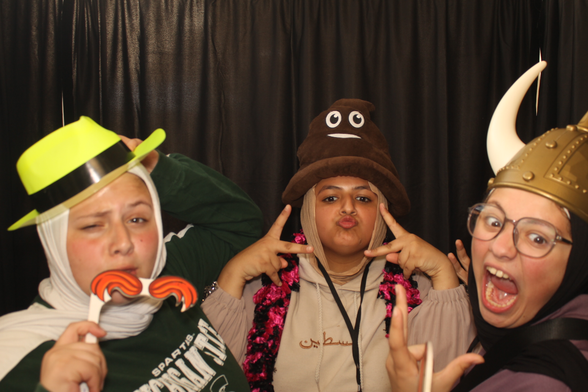 Youth Conference  | View more photos from the event at gallery.photoboothcincy.com/u/PhotoBoothCincy/Youth-Conference