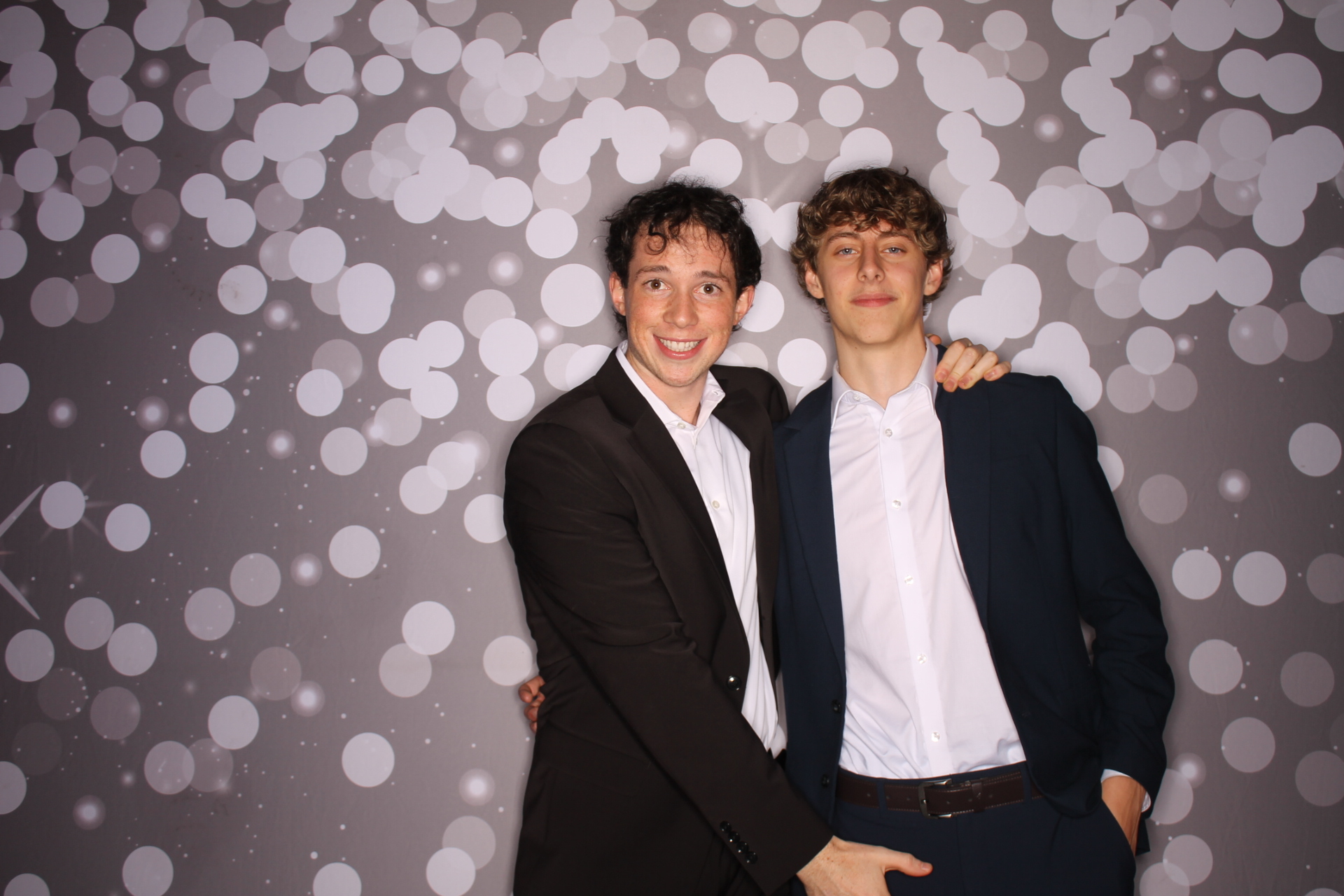 ZTA Semi Formal  | View more photos from the event at gallery.photoboothcincy.com/u/PhotoBoothCincy/ZTA-Semi-Formal
