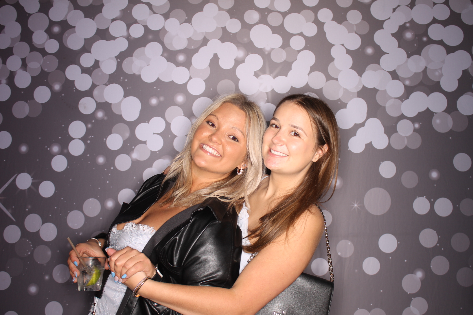 ZTA Semi Formal  | View more photos from the event at gallery.photoboothcincy.com/u/PhotoBoothCincy/ZTA-Semi-Formal