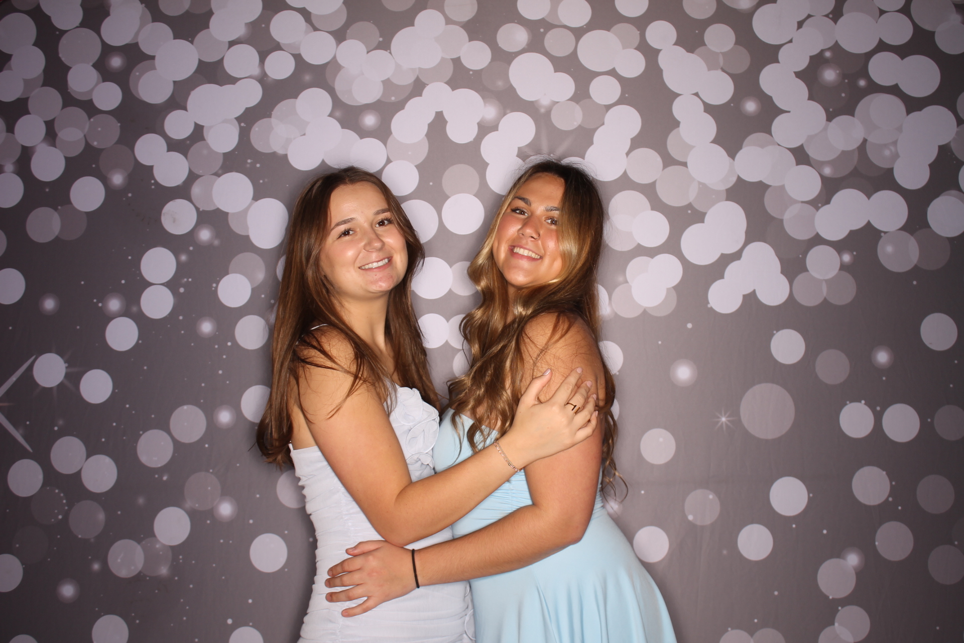 ZTA Semi Formal  | View more photos from the event at gallery.photoboothcincy.com/u/PhotoBoothCincy/ZTA-Semi-Formal