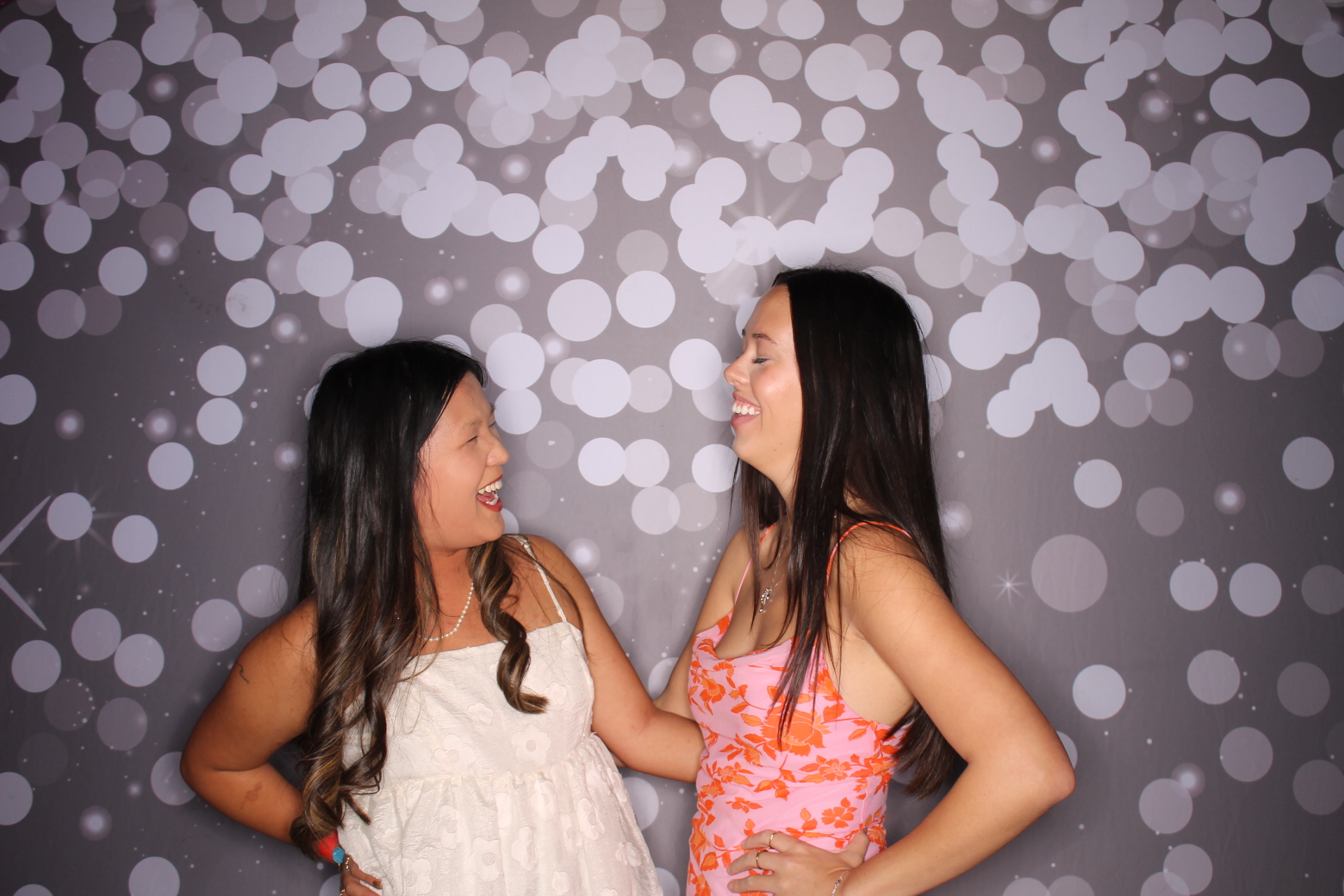 ZTA Semi Formal  | View more photos from the event at gallery.photoboothcincy.com/u/PhotoBoothCincy/ZTA-Semi-Formal