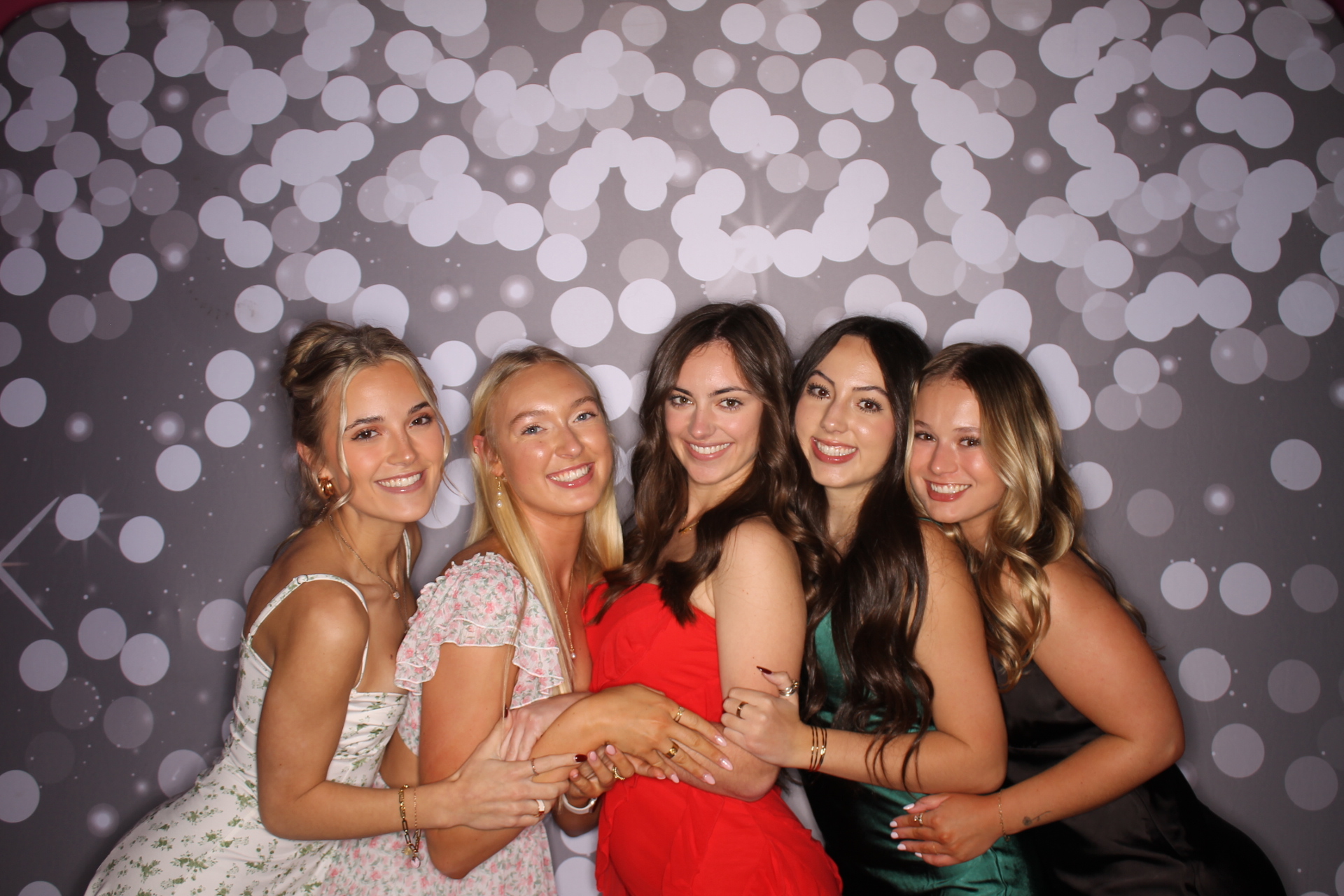 ZTA Semi Formal  | View more photos from the event at gallery.photoboothcincy.com/u/PhotoBoothCincy/ZTA-Semi-Formal