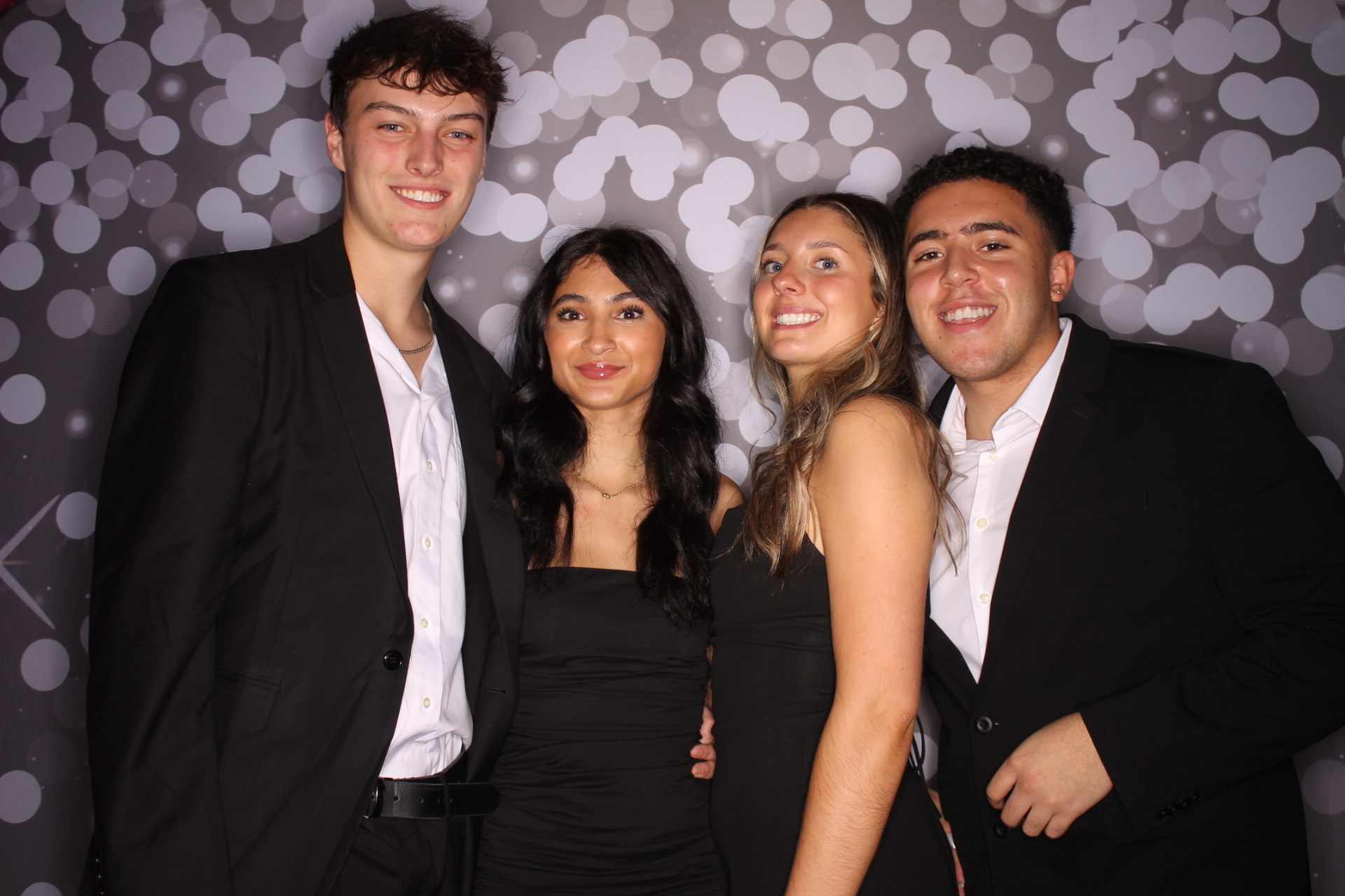 ZTA Semi Formal  | View more photos from the event at gallery.photoboothcincy.com/u/PhotoBoothCincy/ZTA-Semi-Formal