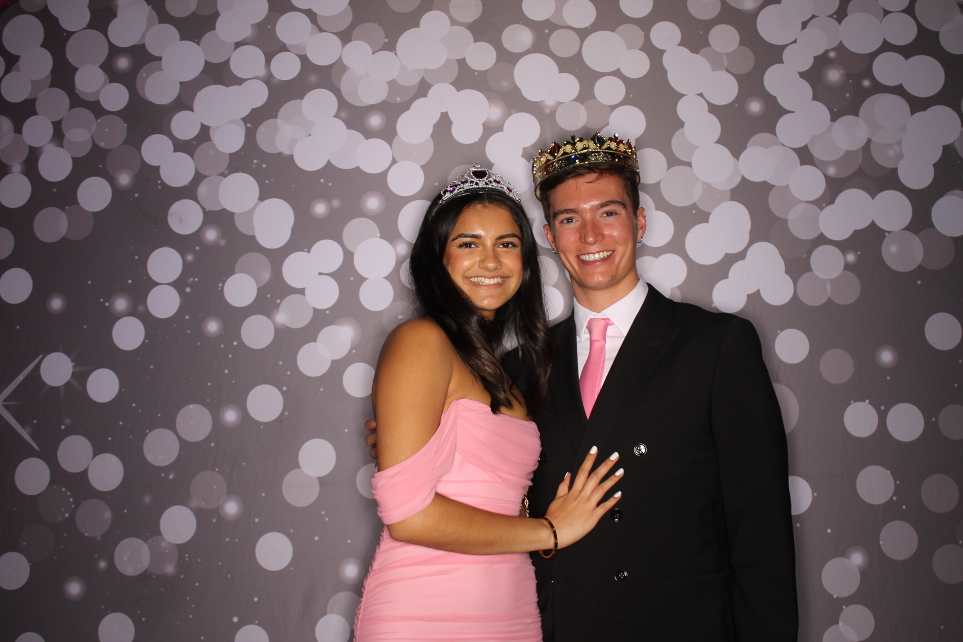 ZTA Semi Formal  | View more photos from the event at gallery.photoboothcincy.com/u/PhotoBoothCincy/ZTA-Semi-Formal