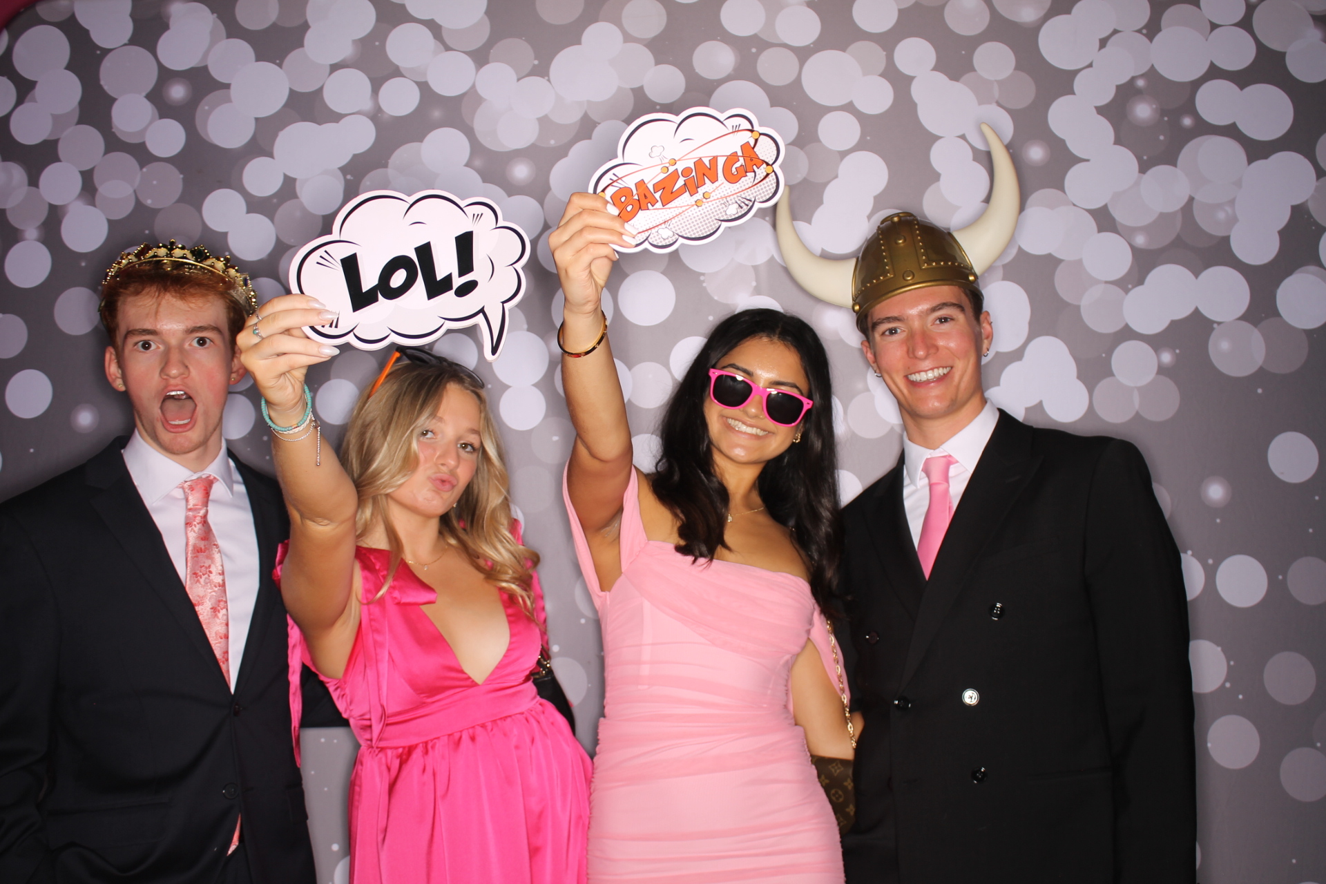 ZTA Semi Formal  | View more photos from the event at gallery.photoboothcincy.com/u/PhotoBoothCincy/ZTA-Semi-Formal