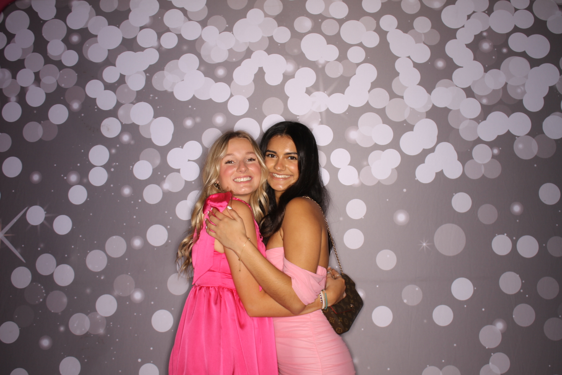 ZTA Semi Formal  | View more photos from the event at gallery.photoboothcincy.com/u/PhotoBoothCincy/ZTA-Semi-Formal