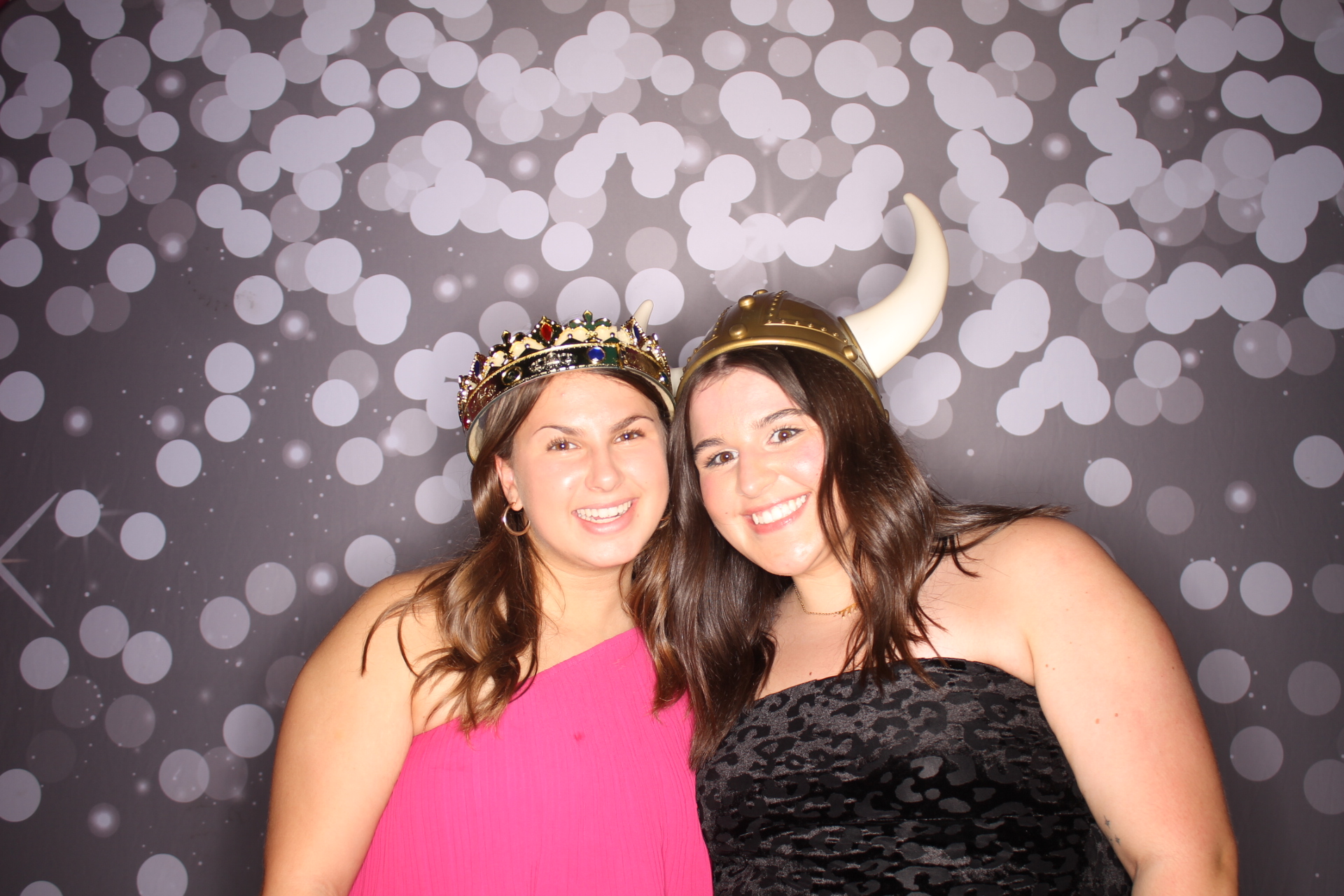 ZTA Semi Formal  | View more photos from the event at gallery.photoboothcincy.com/u/PhotoBoothCincy/ZTA-Semi-Formal