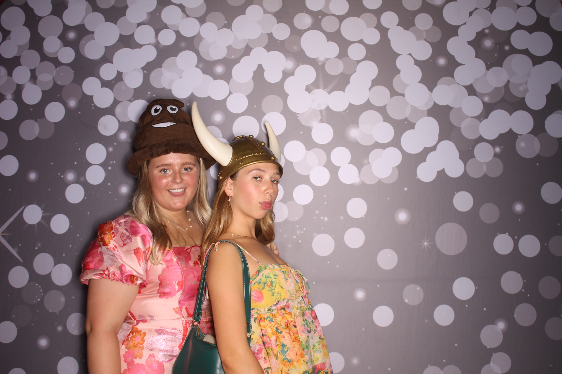 ZTA Semi Formal  | View more photos from the event at gallery.photoboothcincy.com/u/PhotoBoothCincy/ZTA-Semi-Formal