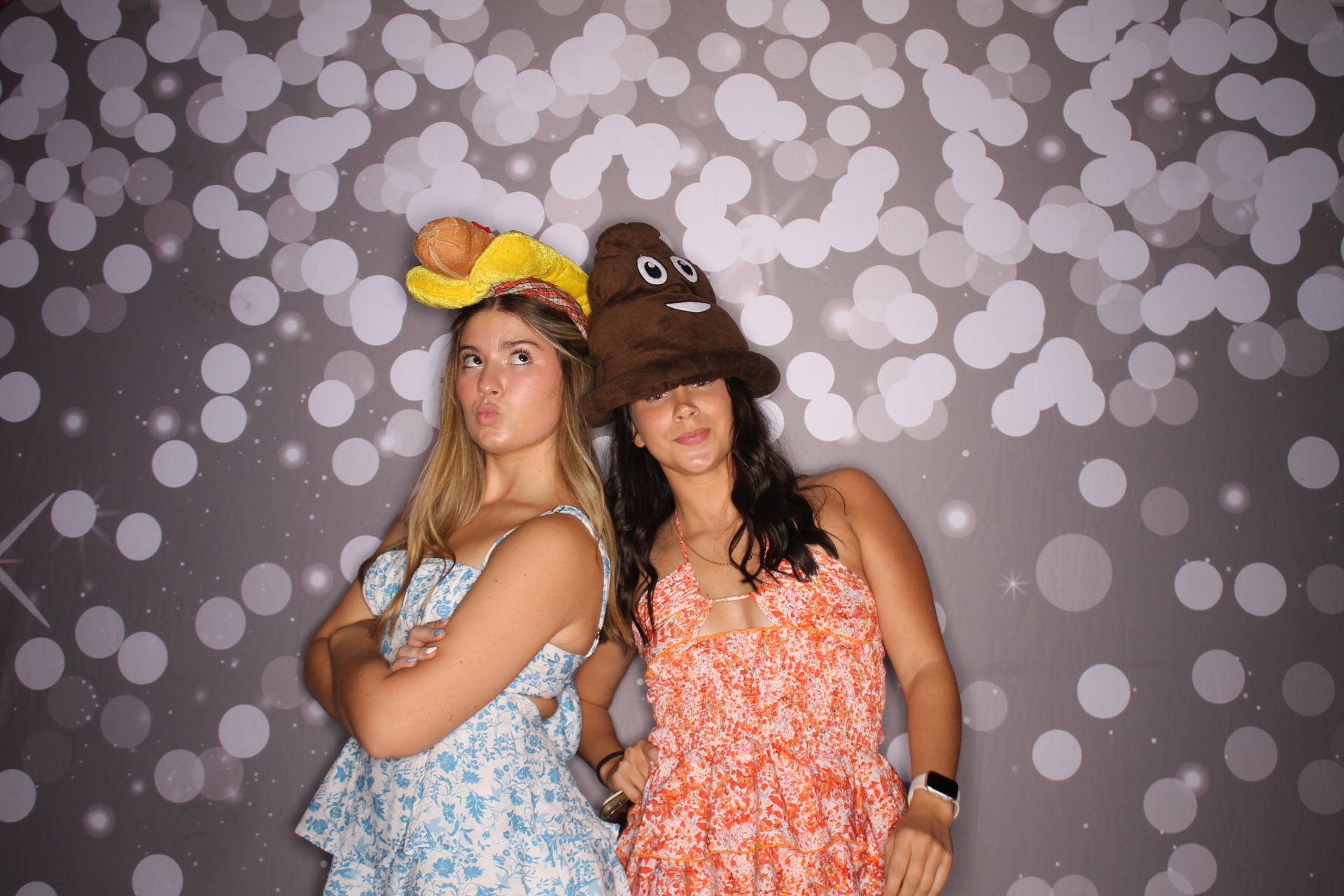 ZTA Semi Formal  | View more photos from the event at gallery.photoboothcincy.com/u/PhotoBoothCincy/ZTA-Semi-Formal