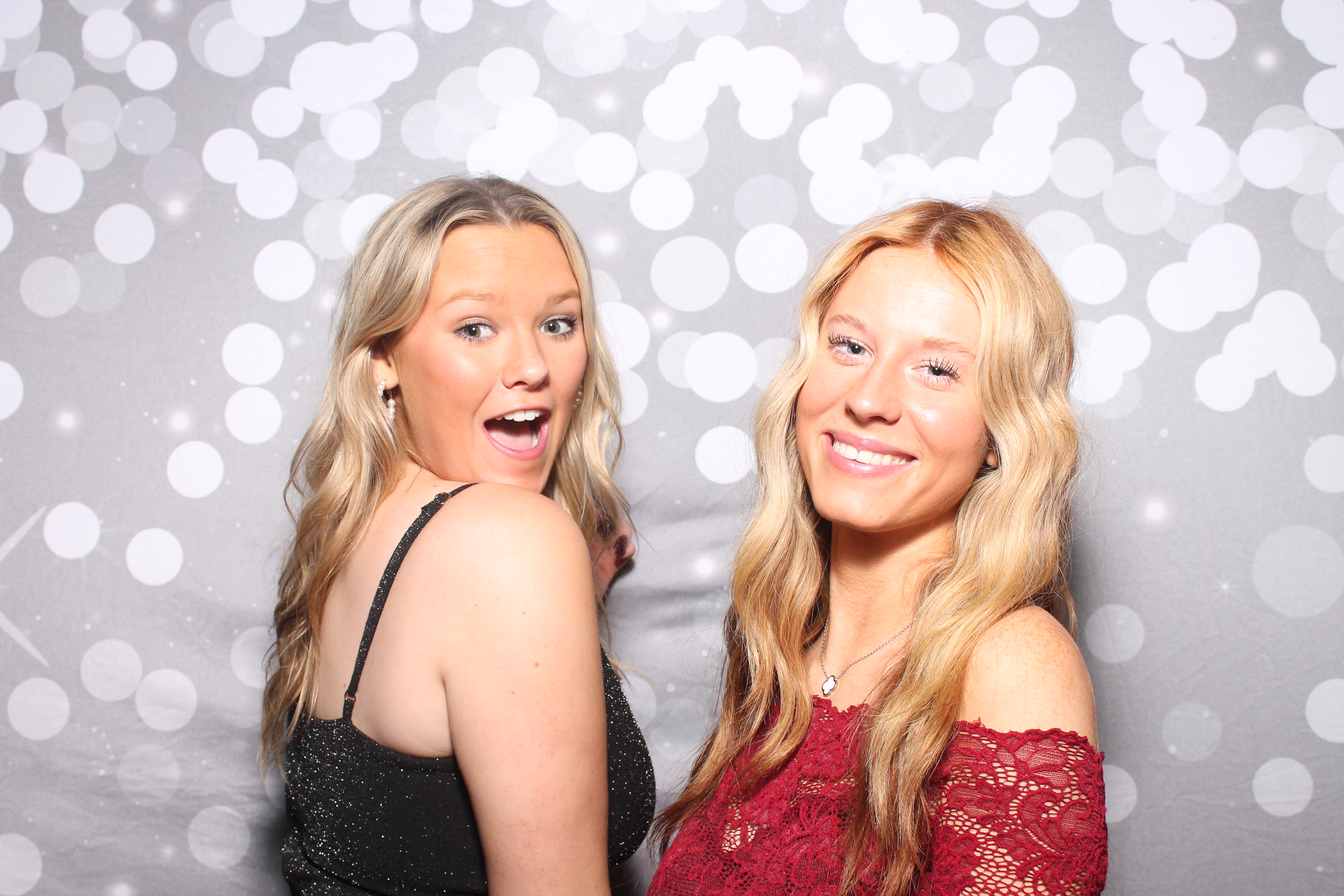 Zeta Tau Alpha Formal | View more photos from the event at gallery.photoboothcincy.com/u/PhotoBoothCincy/Zeta-Tau-Alpha-Formal