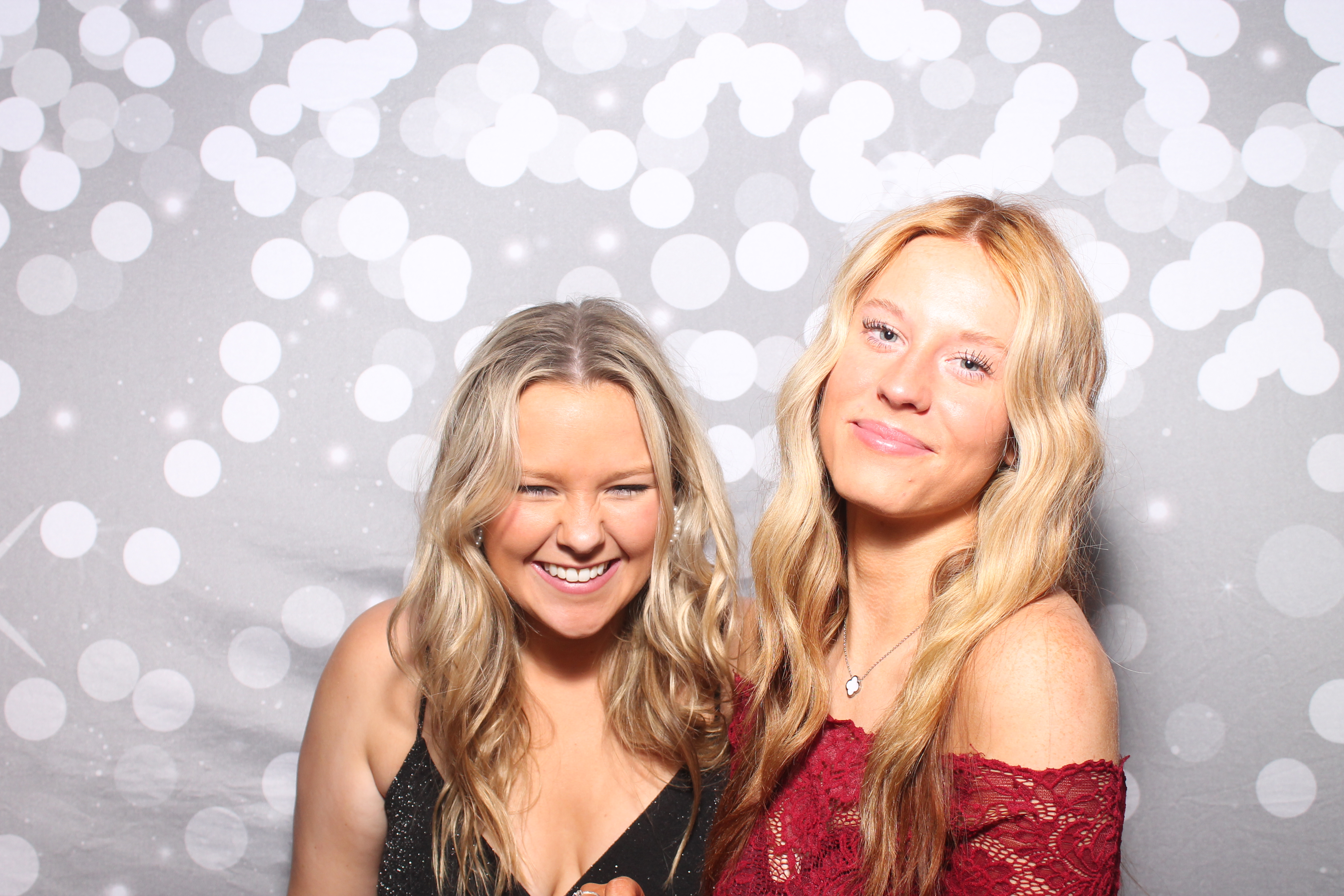 Zeta Tau Alpha Formal | View more photos from the event at gallery.photoboothcincy.com/u/PhotoBoothCincy/Zeta-Tau-Alpha-Formal-1