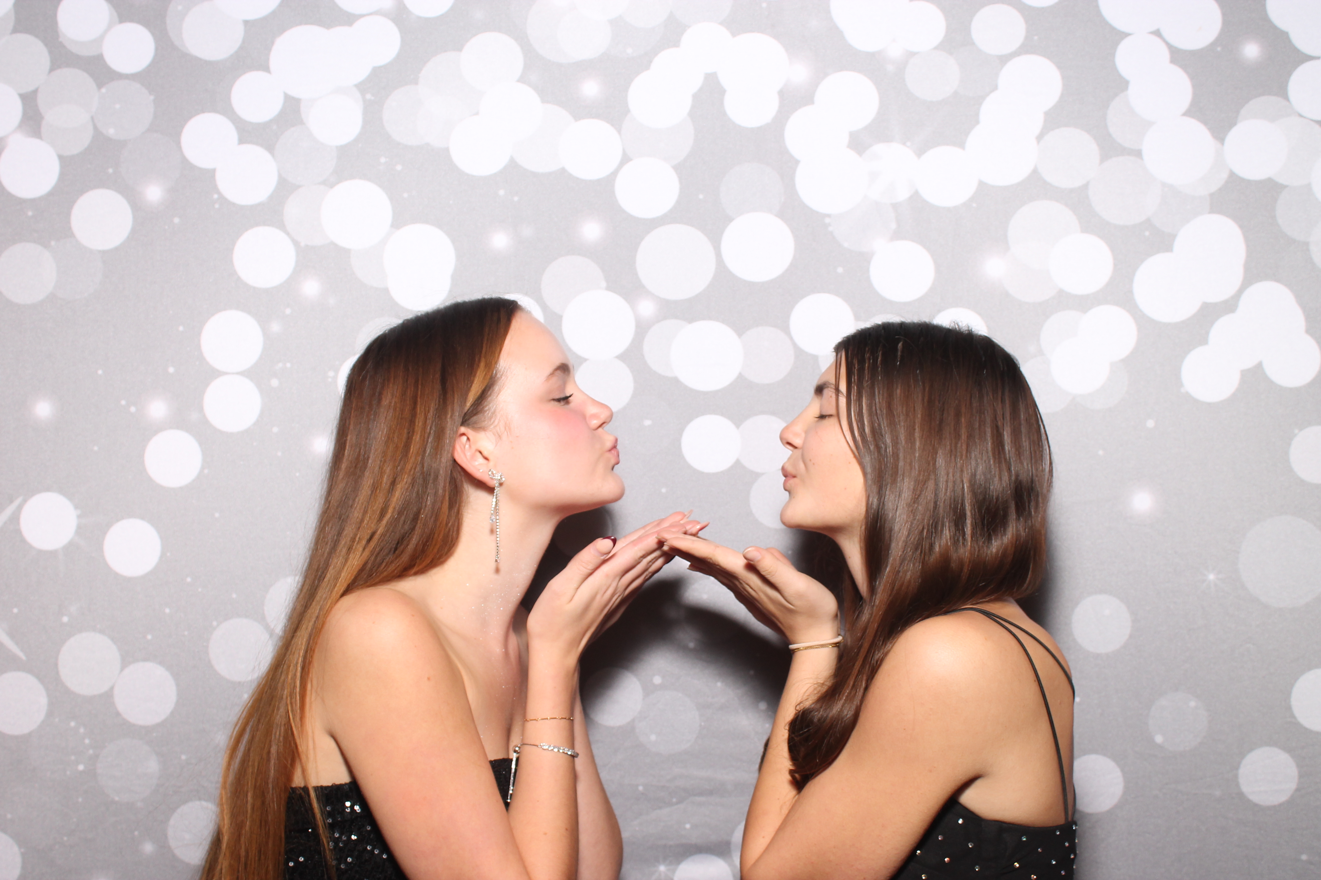 Zeta Tau Alpha Formal | View more photos from the event at gallery.photoboothcincy.com/u/PhotoBoothCincy/Zeta-Tau-Alpha-Formal