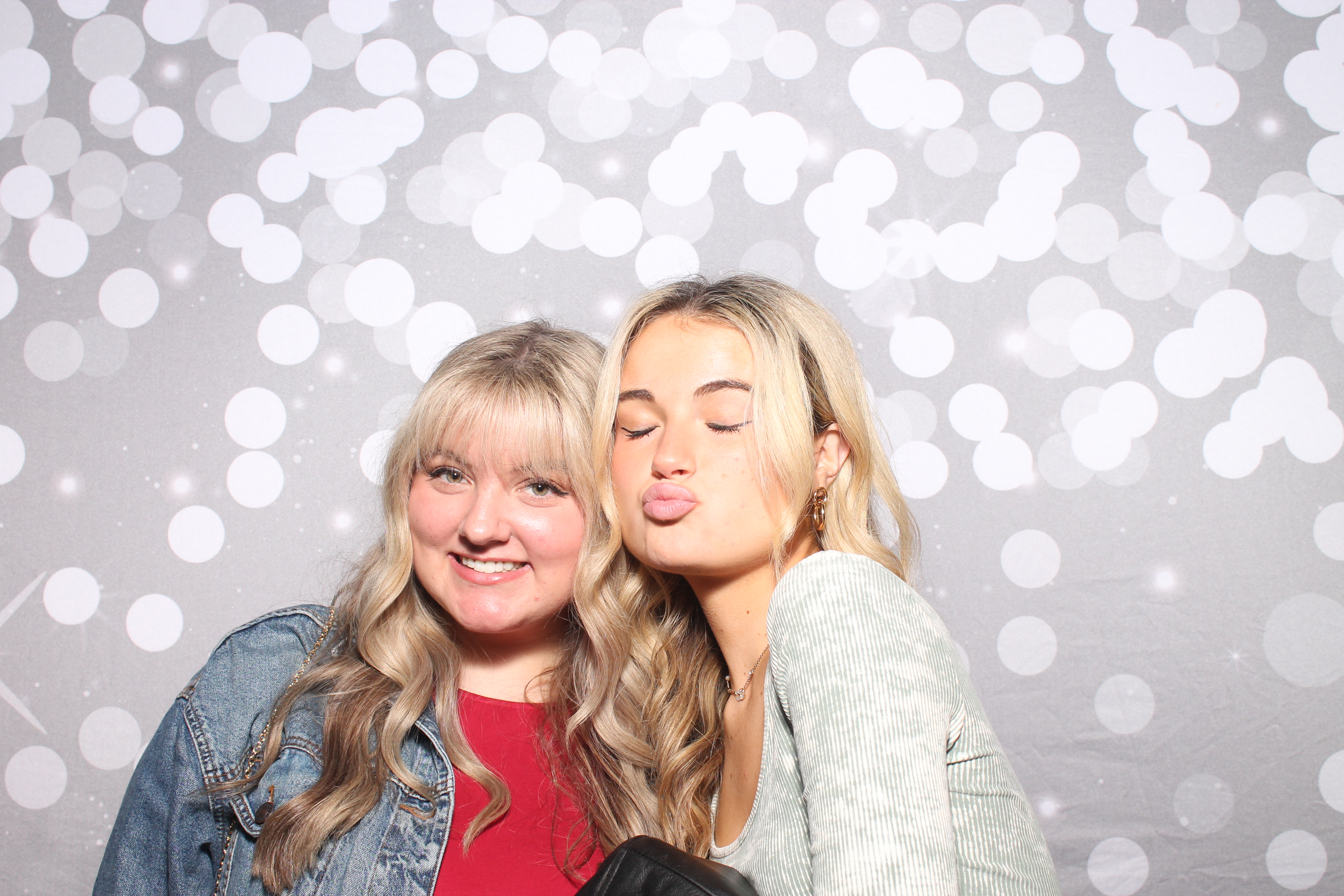 Zeta Tau Alpha Formal | View more photos from the event at gallery.photoboothcincy.com/u/PhotoBoothCincy/Zeta-Tau-Alpha-Formal