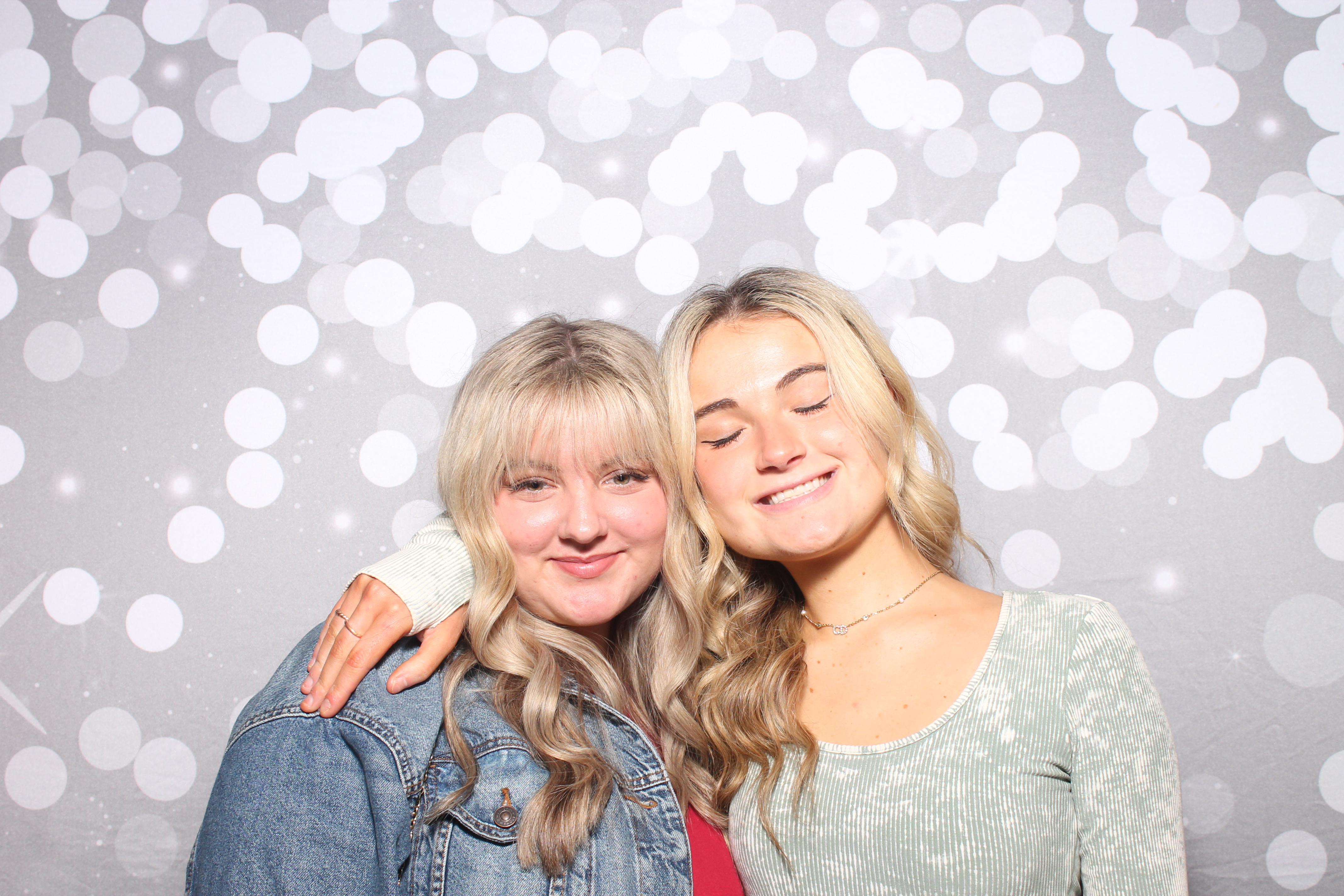 Zeta Tau Alpha Formal | View more photos from the event at gallery.photoboothcincy.com/u/PhotoBoothCincy/Zeta-Tau-Alpha-Formal-1