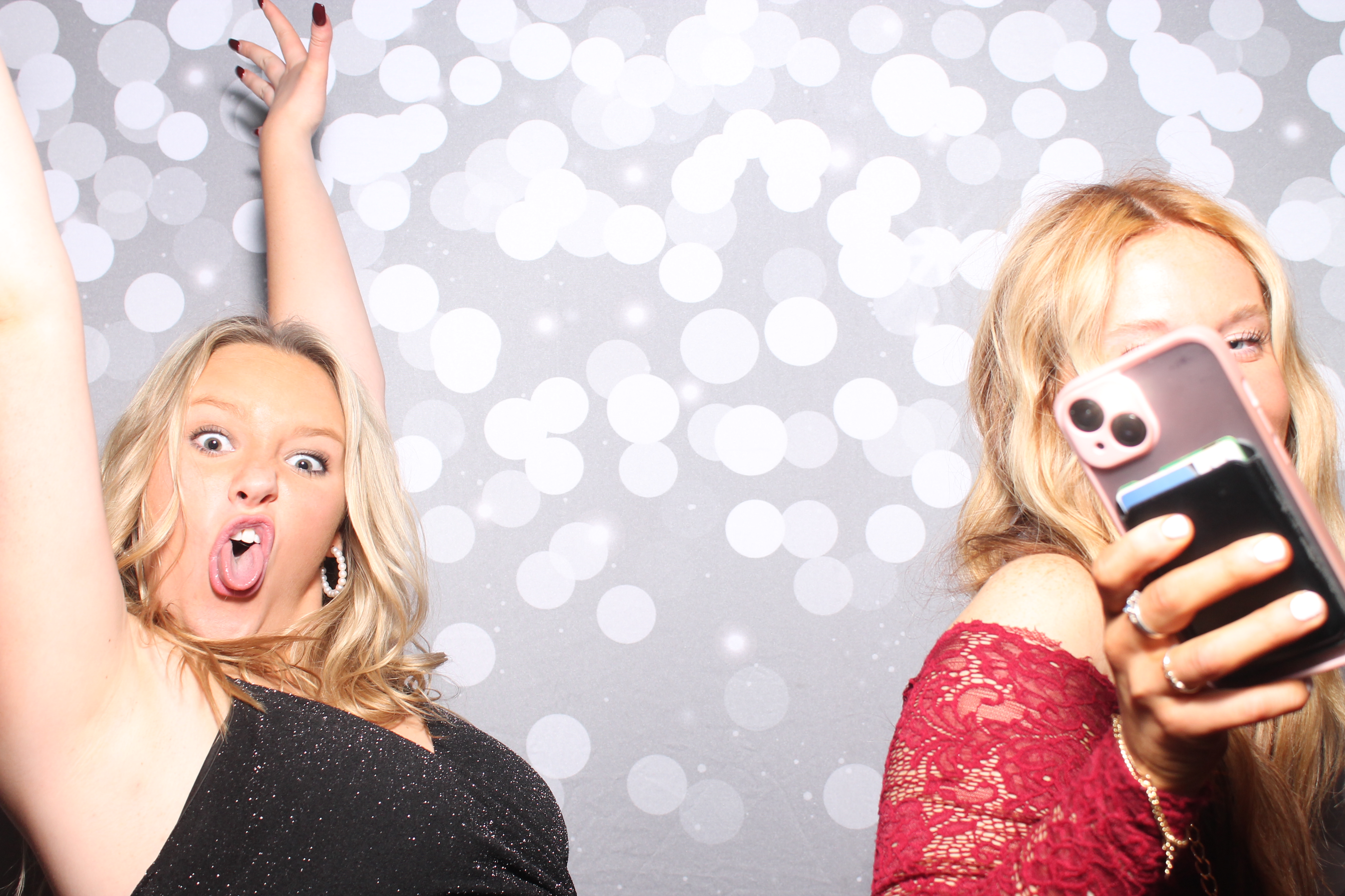 Zeta Tau Alpha Formal | View more photos from the event at gallery.photoboothcincy.com/u/PhotoBoothCincy/Zeta-Tau-Alpha-Formal-1