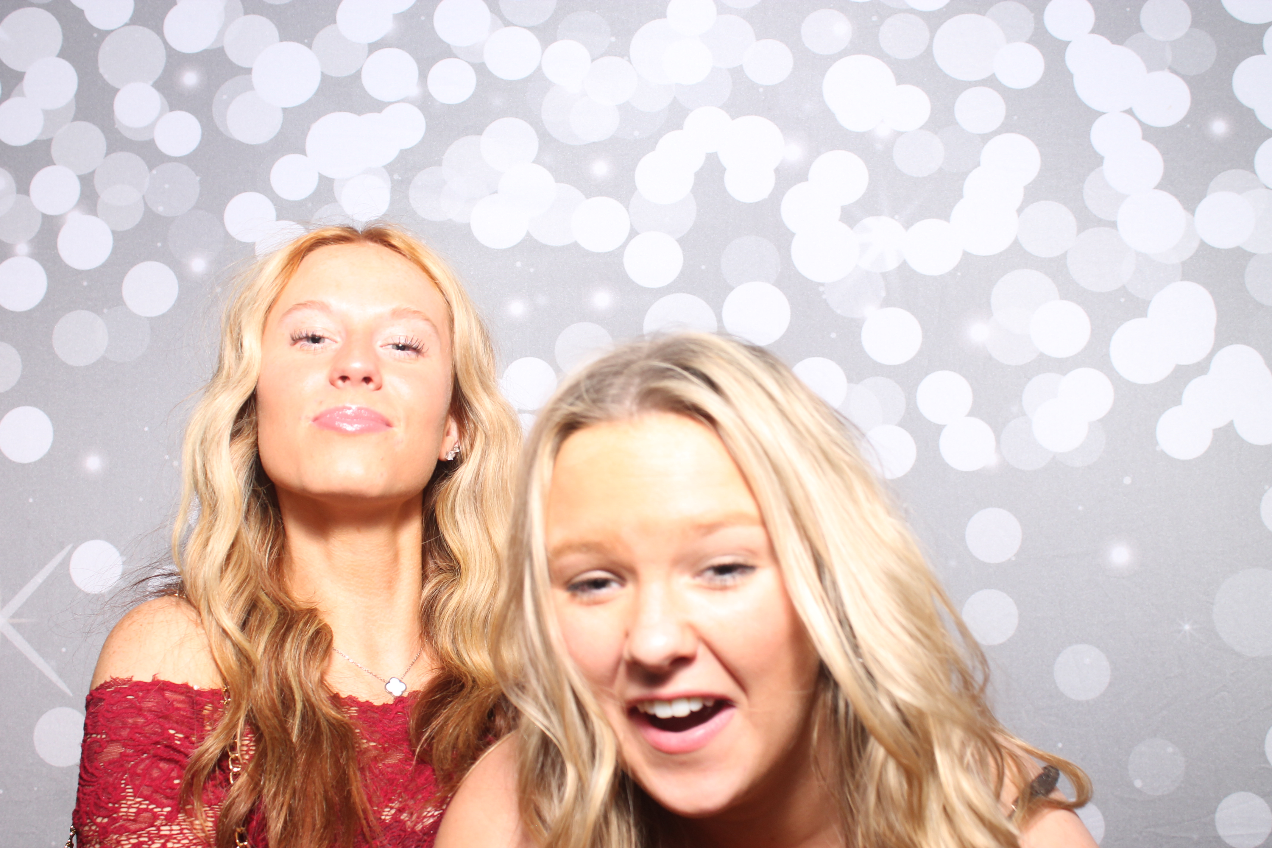 Zeta Tau Alpha Formal | View more photos from the event at gallery.photoboothcincy.com/u/PhotoBoothCincy/Zeta-Tau-Alpha-Formal