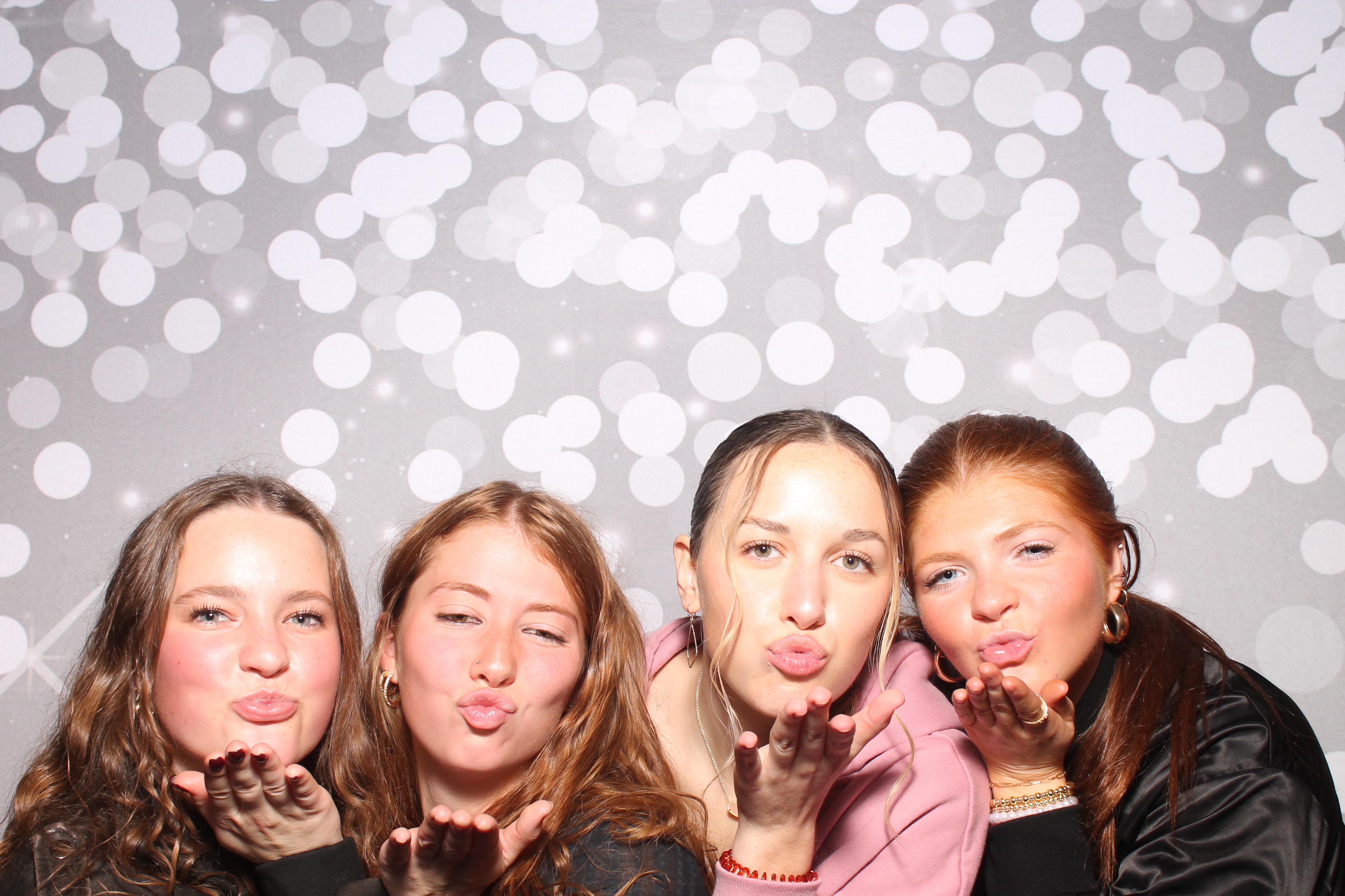 Zeta Tau Alpha Formal | View more photos from the event at gallery.photoboothcincy.com/u/PhotoBoothCincy/Zeta-Tau-Alpha-Formal