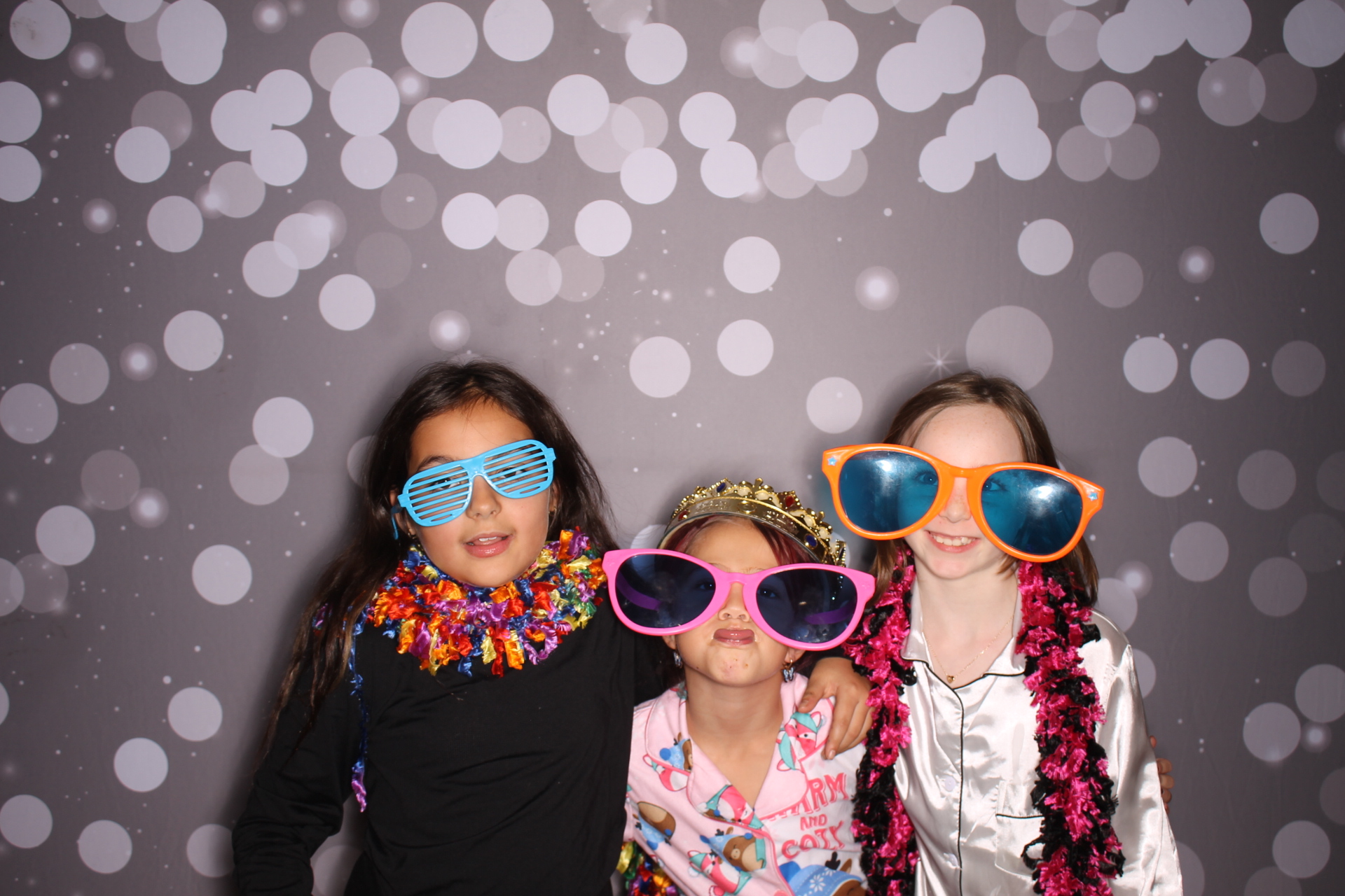 Zoey's Bat Mitzvah  | View more photos from the event at gallery.photoboothcincy.com/u/PhotoBoothCincy/Zoeys-Bat-Mitzvah