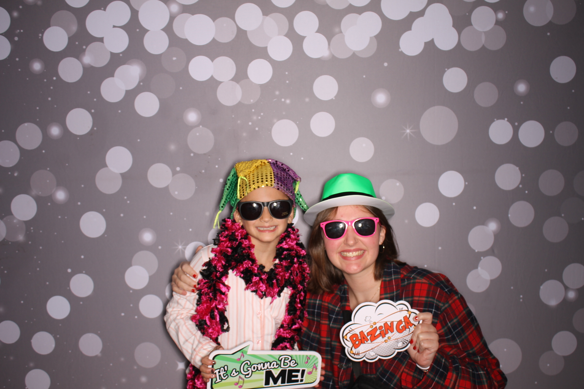 Zoey's Bat Mitzvah  | View more photos from the event at gallery.photoboothcincy.com/u/PhotoBoothCincy/Zoeys-Bat-Mitzvah