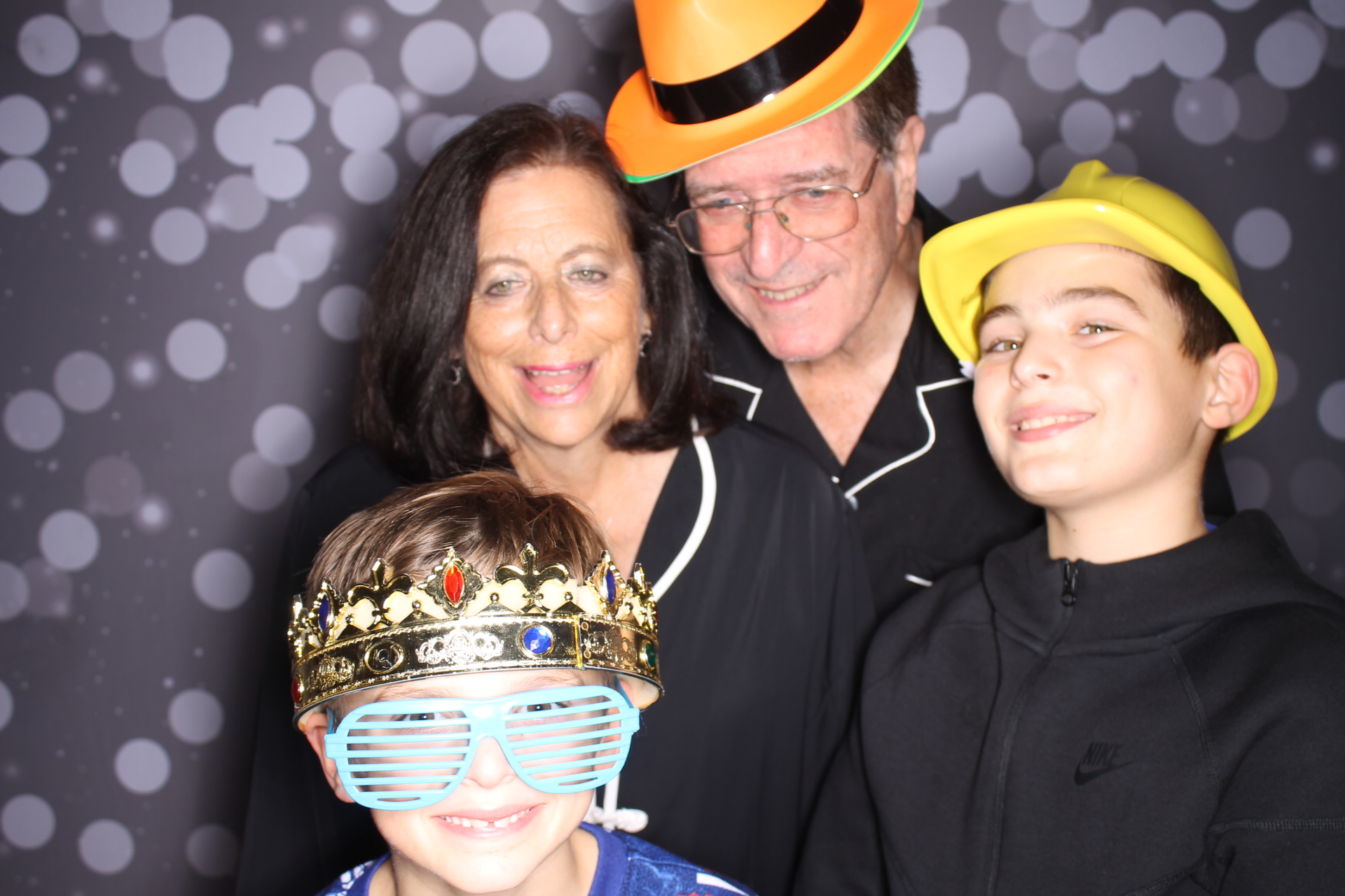 Zoey's Bat Mitzvah  | View more photos from the event at gallery.photoboothcincy.com/u/PhotoBoothCincy/Zoeys-Bat-Mitzvah