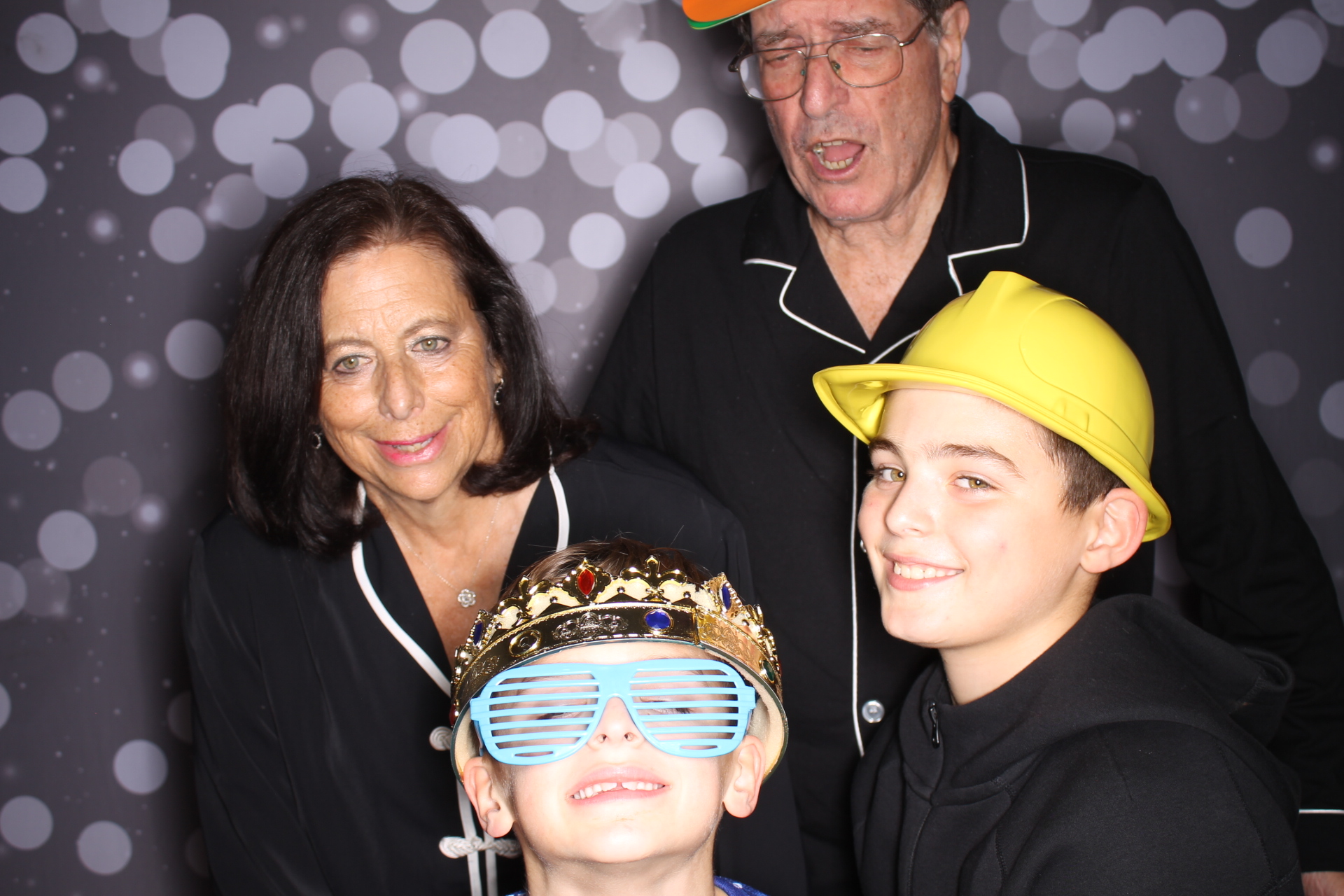 Zoey's Bat Mitzvah  | View more photos from the event at gallery.photoboothcincy.com/u/PhotoBoothCincy/Zoeys-Bat-Mitzvah