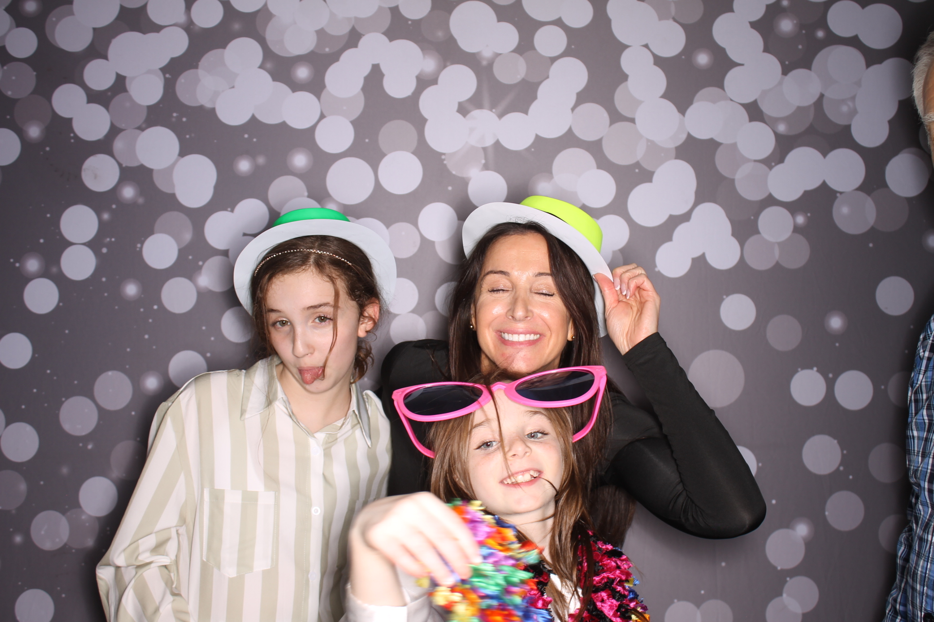 Zoey's Bat Mitzvah  | View more photos from the event at gallery.photoboothcincy.com/u/PhotoBoothCincy/Zoeys-Bat-Mitzvah