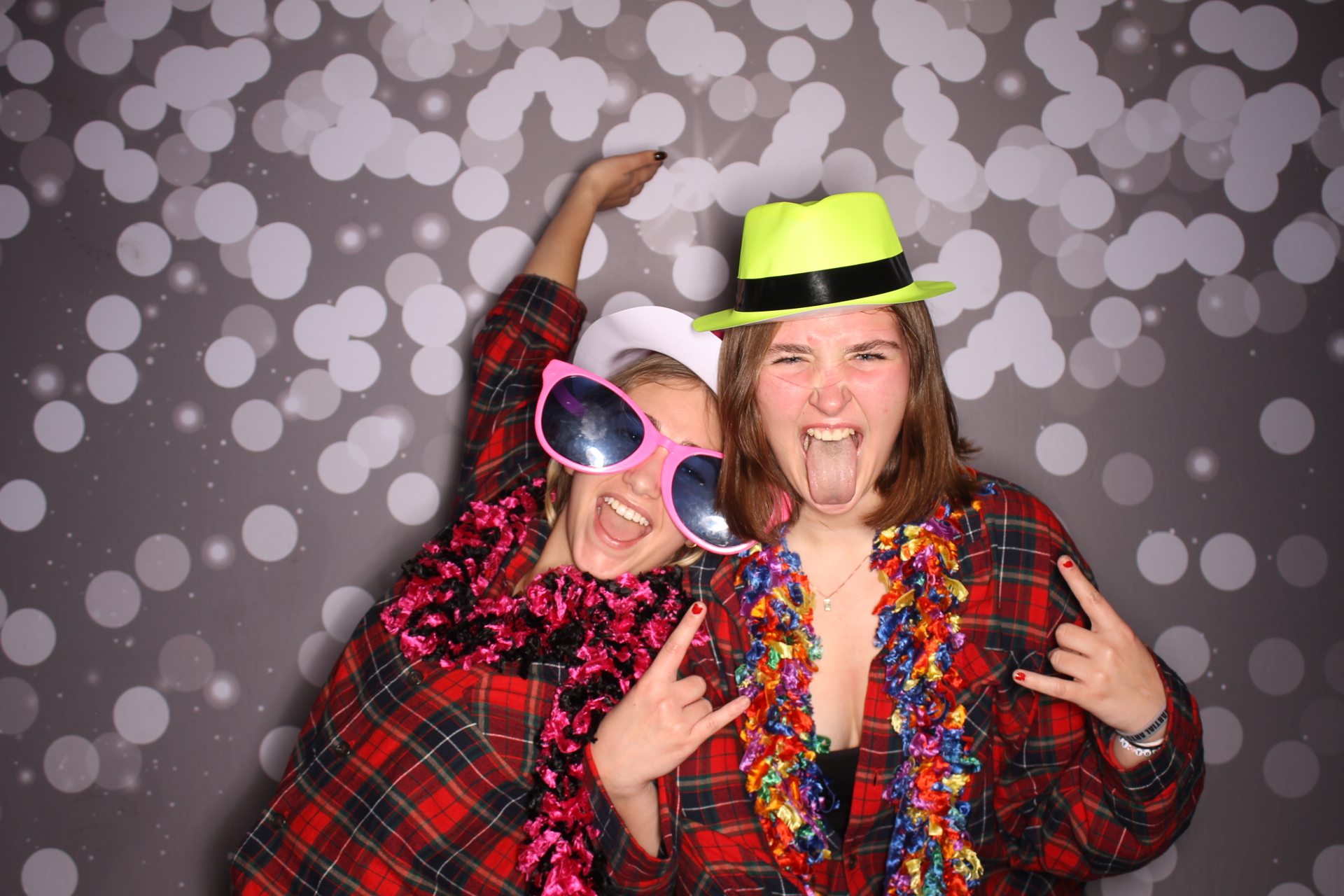 Zoey's Bat Mitzvah  | View more photos from the event at gallery.photoboothcincy.com/u/PhotoBoothCincy/Zoeys-Bat-Mitzvah