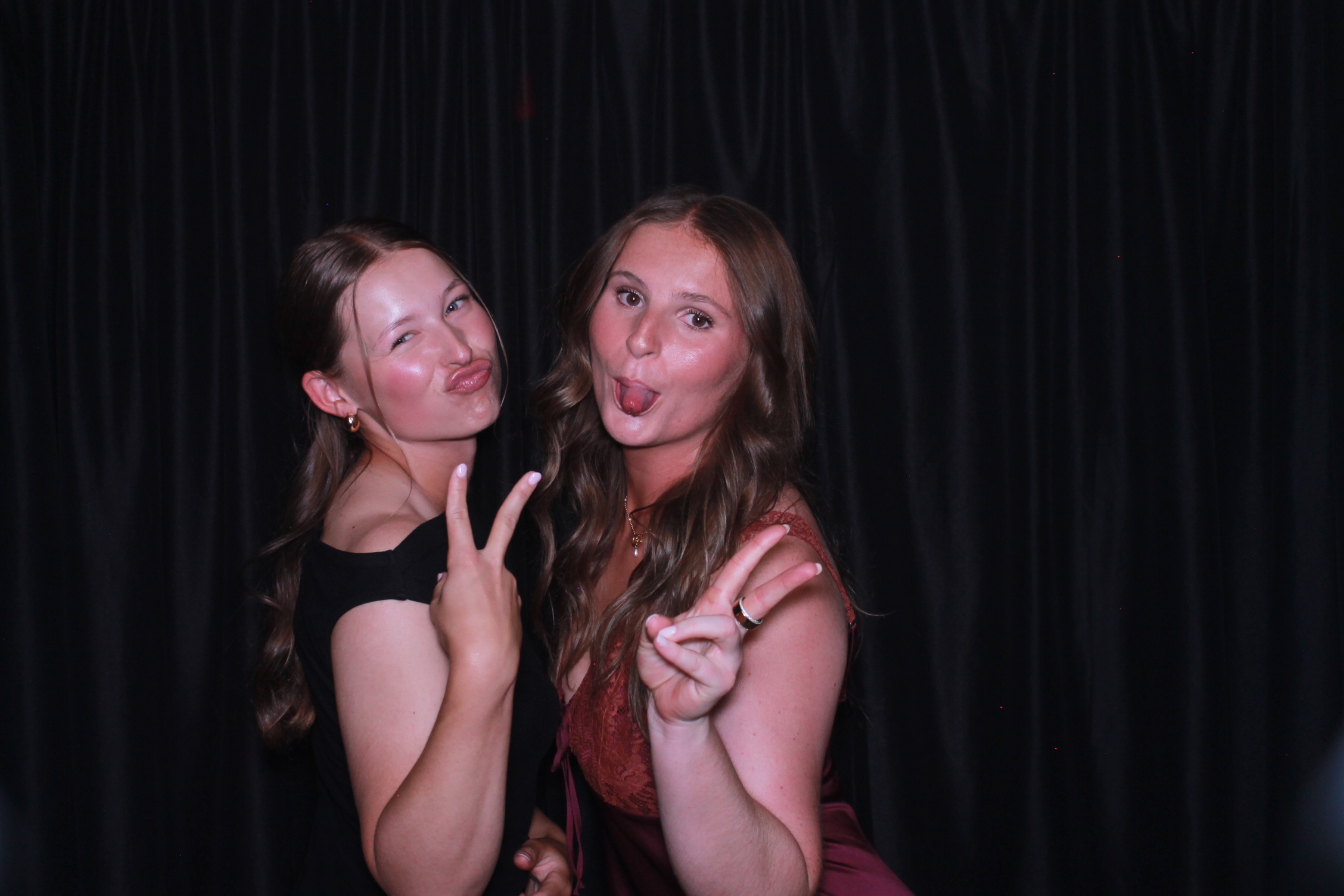 2025 Victors Award Show | View more photos from the event at gallery.photoboothcincy.com/u/PhotoBoothCincy/2025-Victors-Award-Show