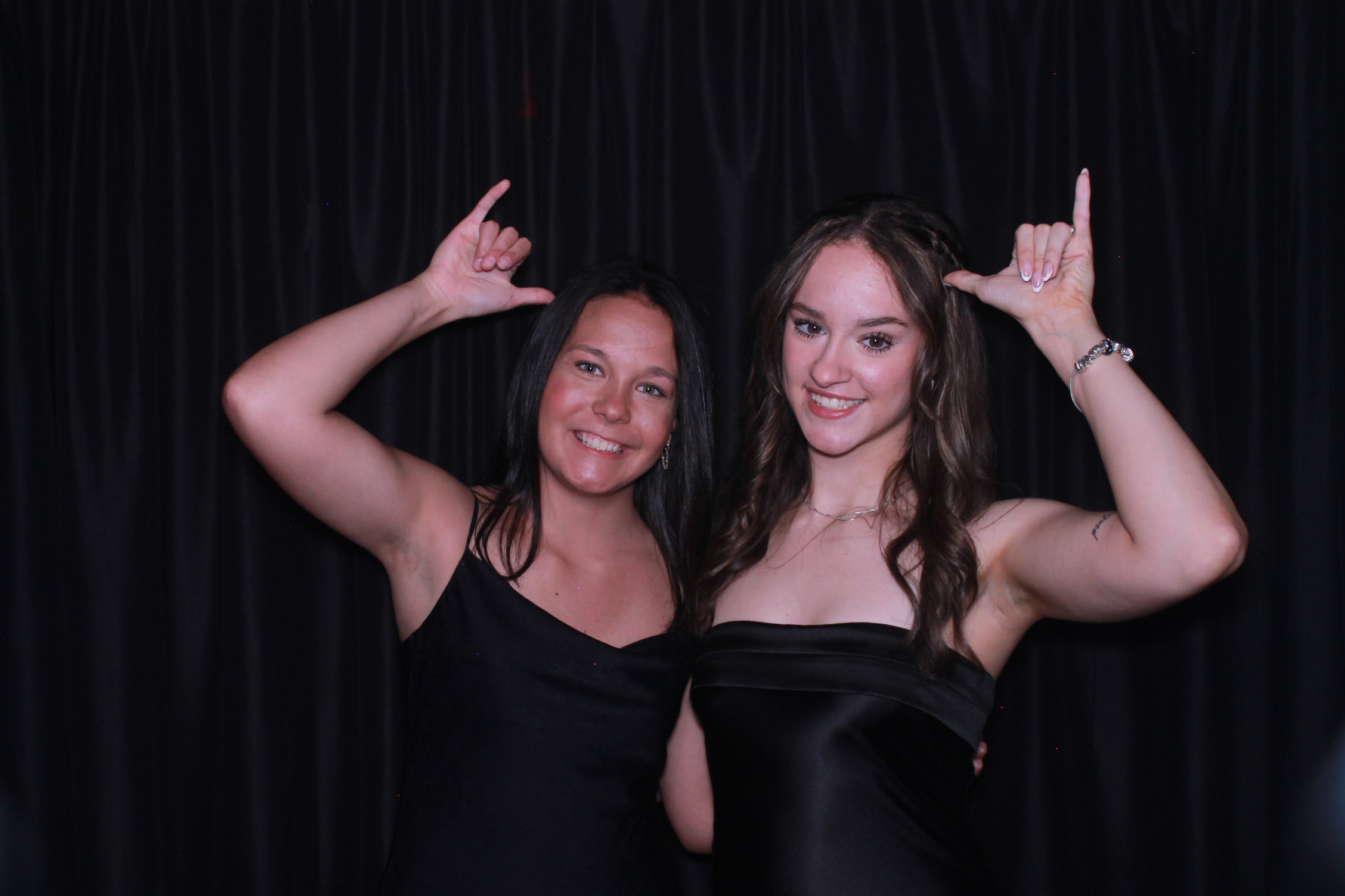 2025 Victors Award Show | View more photos from the event at gallery.photoboothcincy.com/u/PhotoBoothCincy/2025-Victors-Award-Show