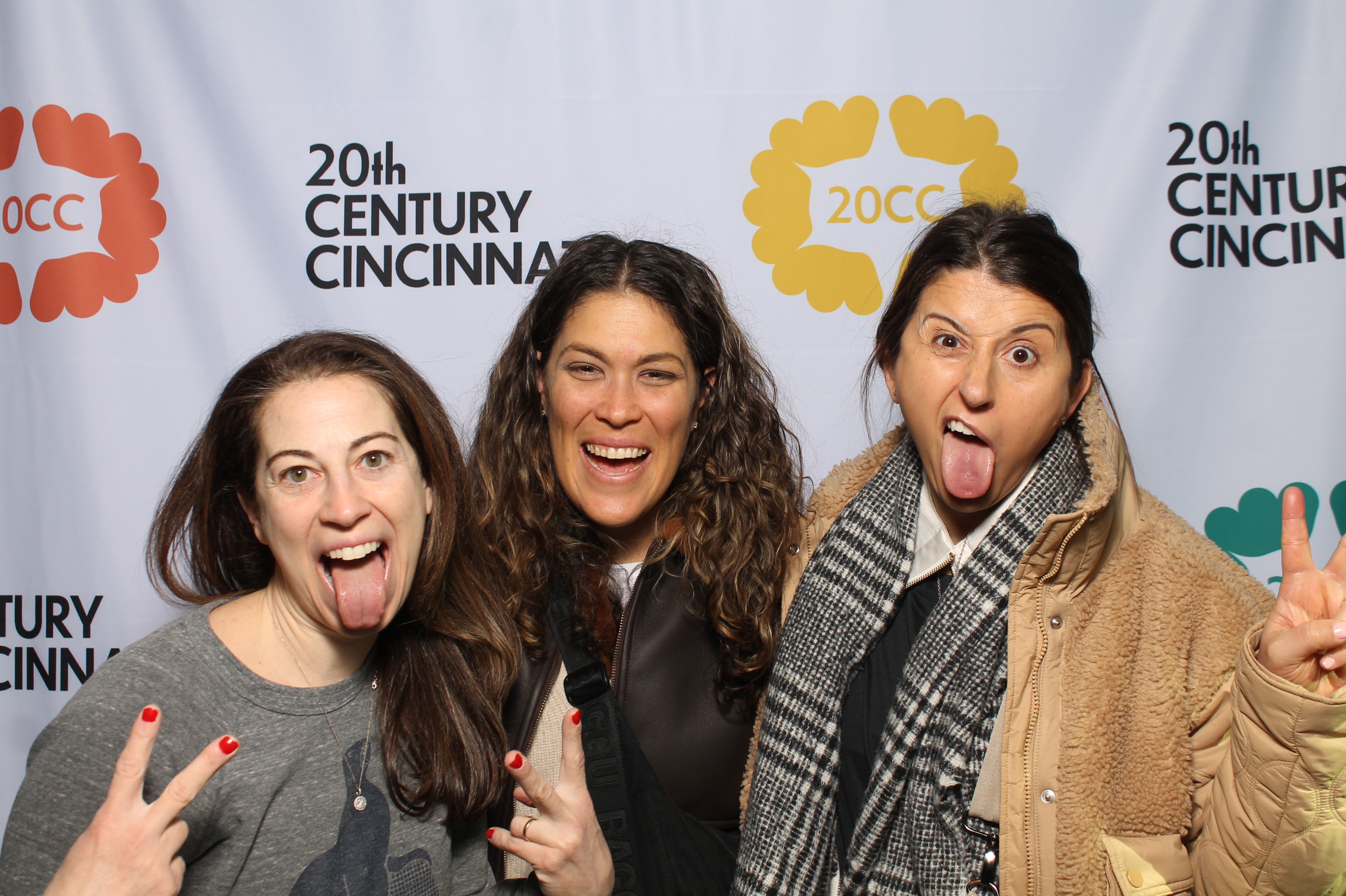 20th Centry Cincinnati | View more photos from the event at gallery.photoboothcincy.com/u/PhotoBoothCincy/20th-Centry-Cincinnati