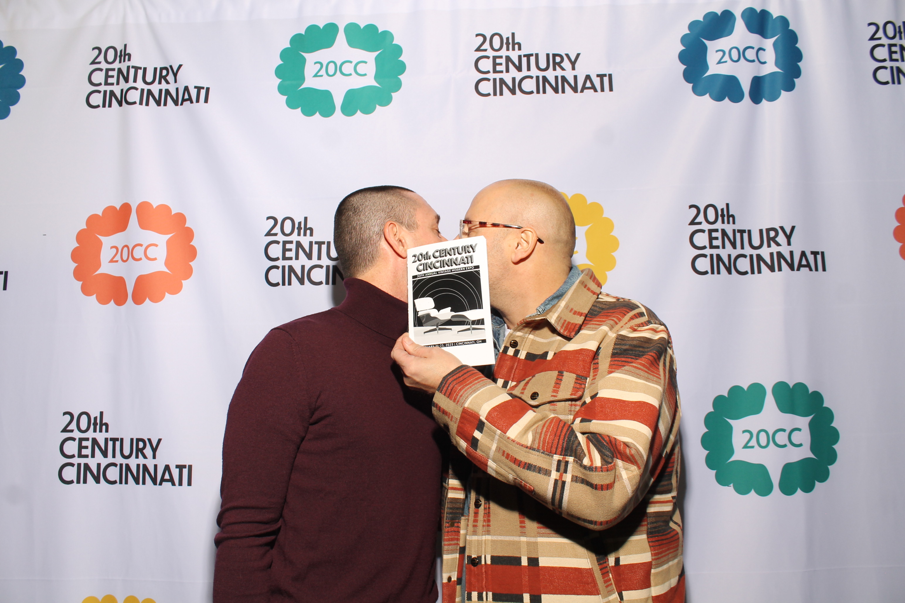 20th Centry Cincinnati | View more photos from the event at gallery.photoboothcincy.com/u/PhotoBoothCincy/20th-Centry-Cincinnati