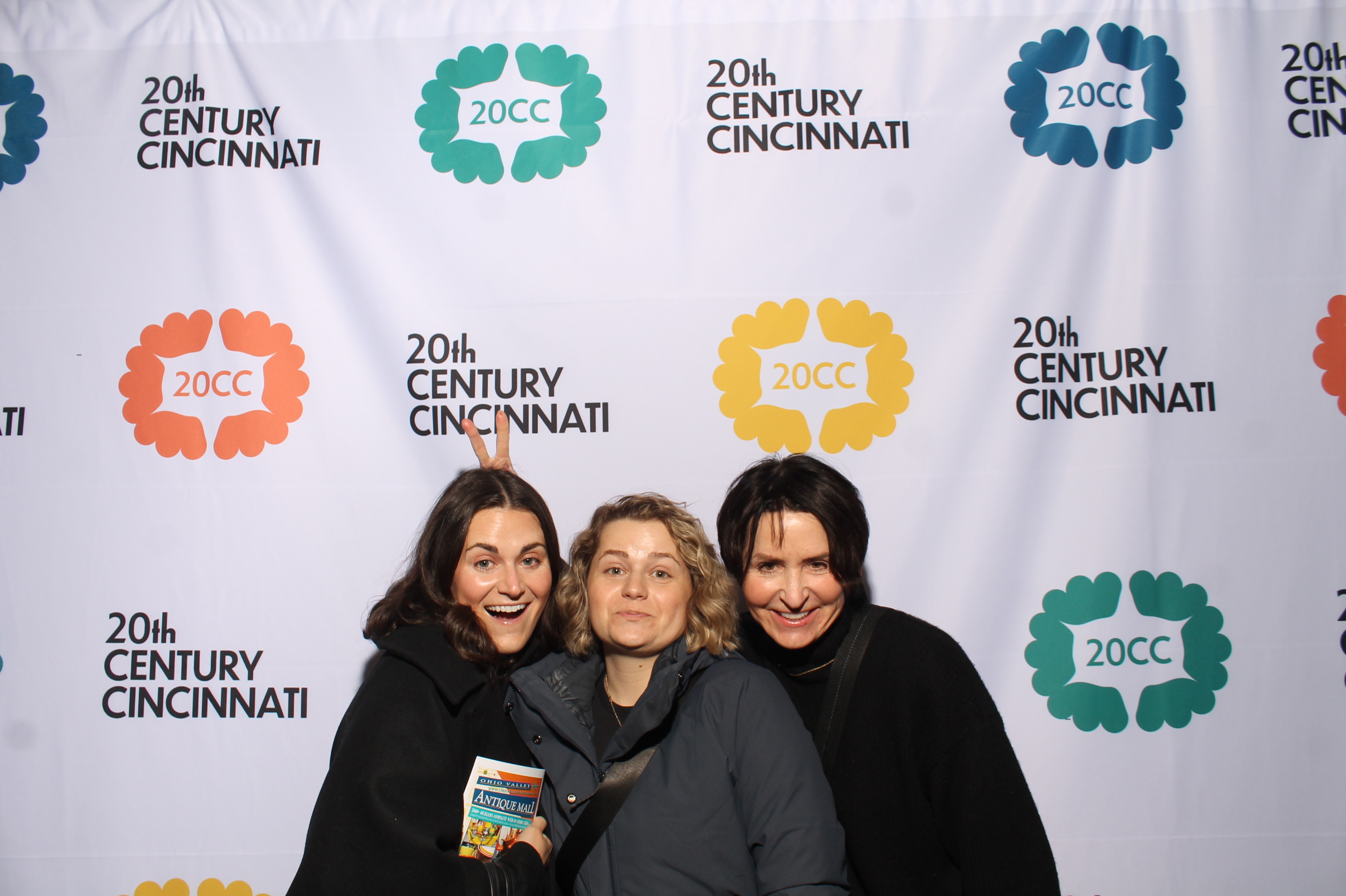 20th Centry Cincinnati | View more photos from the event at gallery.photoboothcincy.com/u/PhotoBoothCincy/20th-Centry-Cincinnati