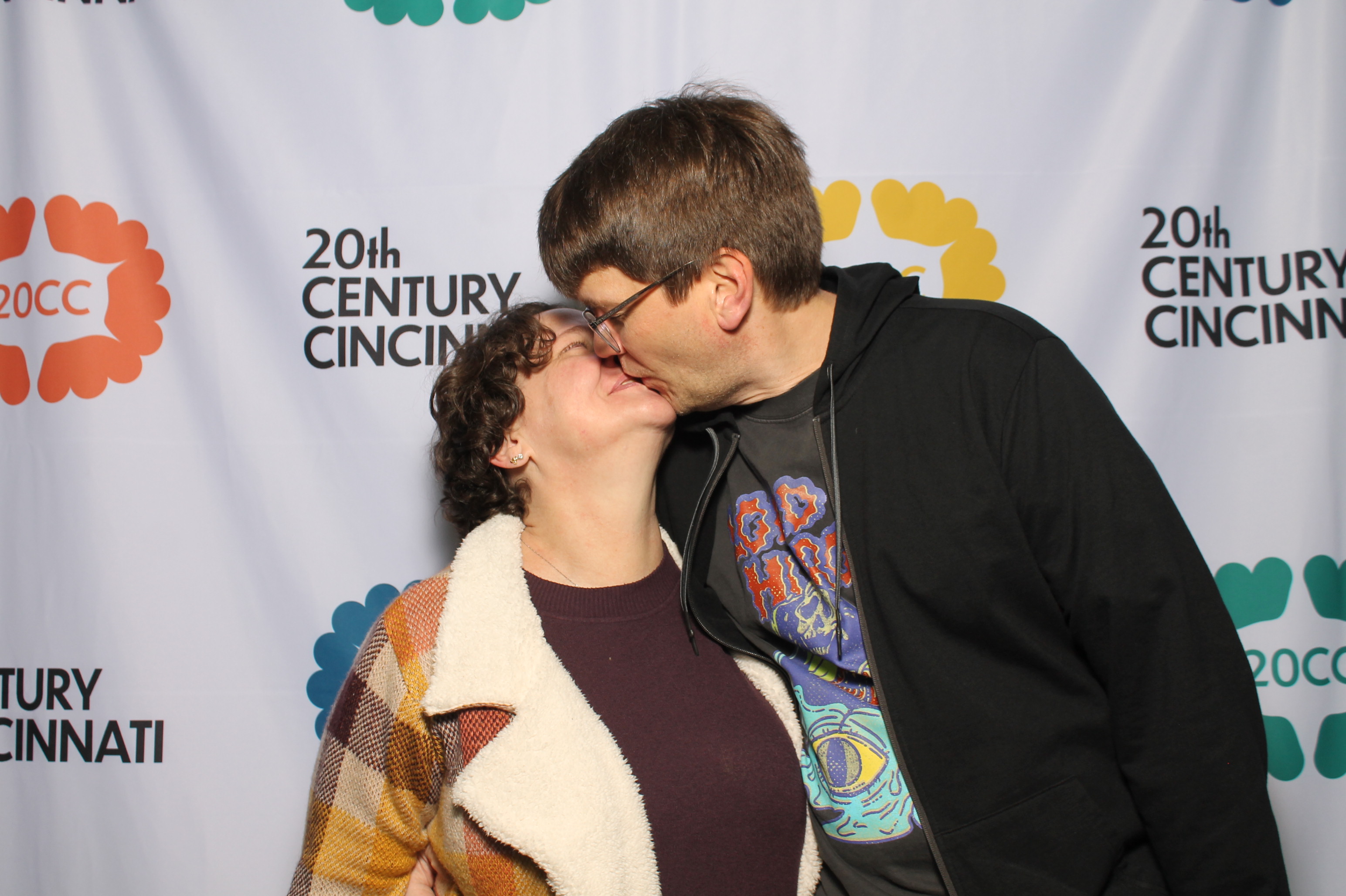 20th Centry Cincinnati | View more photos from the event at gallery.photoboothcincy.com/u/PhotoBoothCincy/20th-Centry-Cincinnati