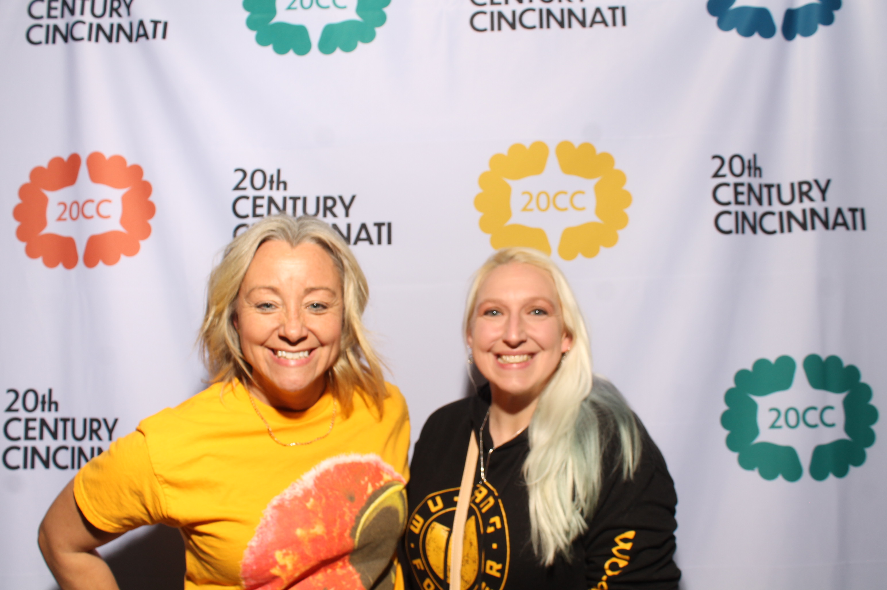 20th Centry Cincinnati | View more photos from the event at gallery.photoboothcincy.com/u/PhotoBoothCincy/20th-Centry-Cincinnati
