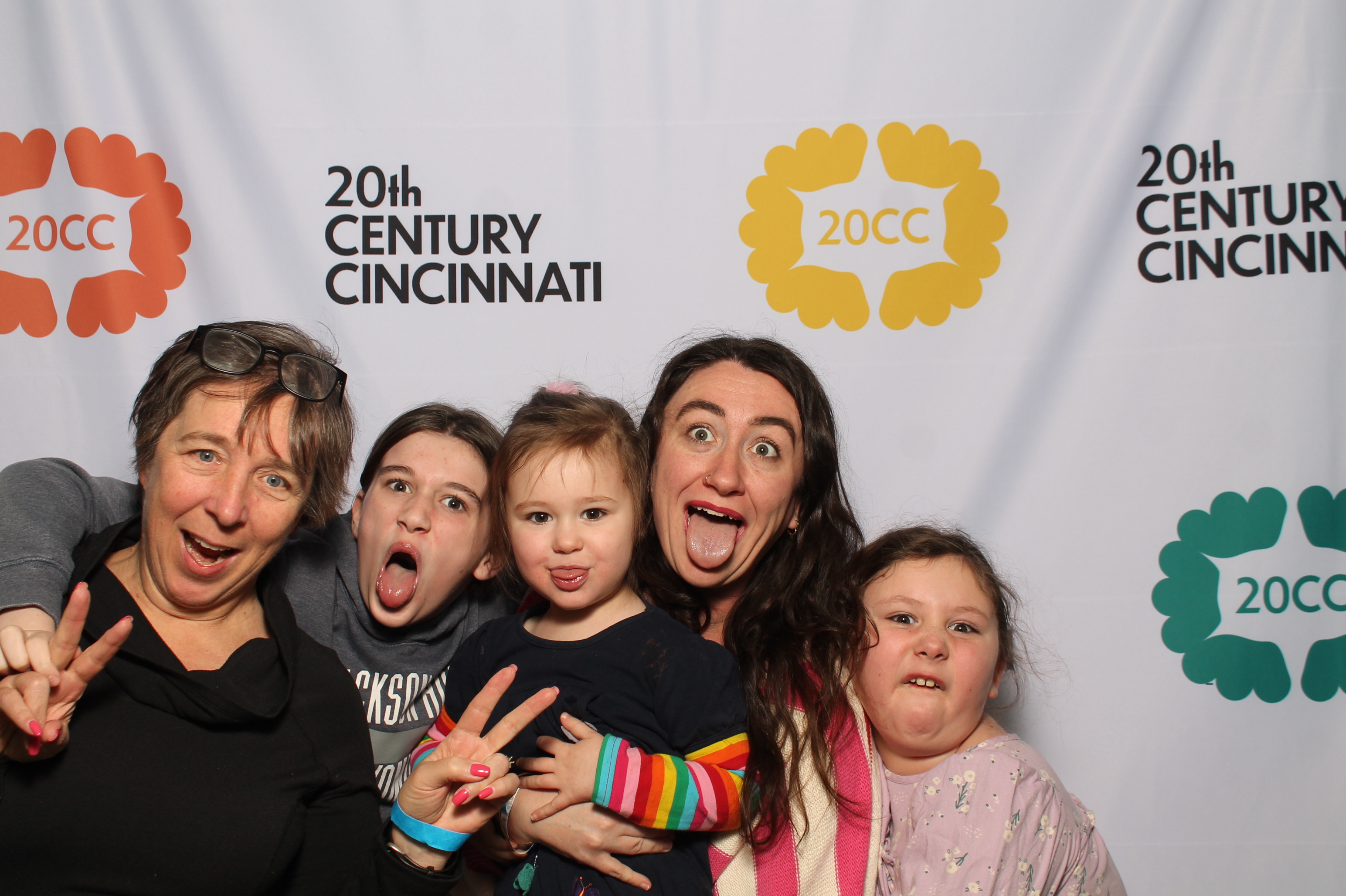 20th Centry Cincinnati | View more photos from the event at gallery.photoboothcincy.com/u/PhotoBoothCincy/20th-Centry-Cincinnati