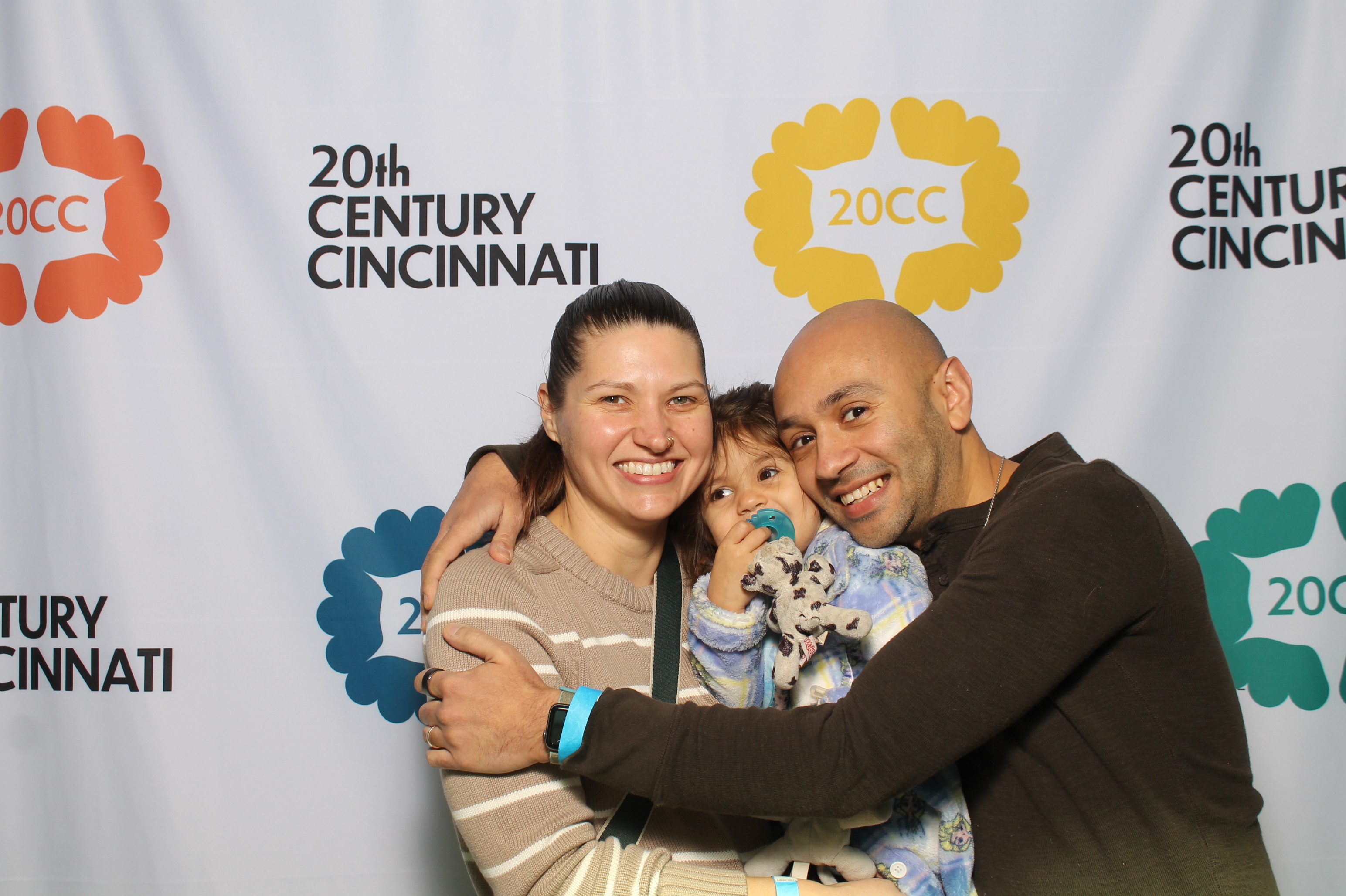 20th Centry Cincinnati | View more photos from the event at gallery.photoboothcincy.com/u/PhotoBoothCincy/20th-Centry-Cincinnati
